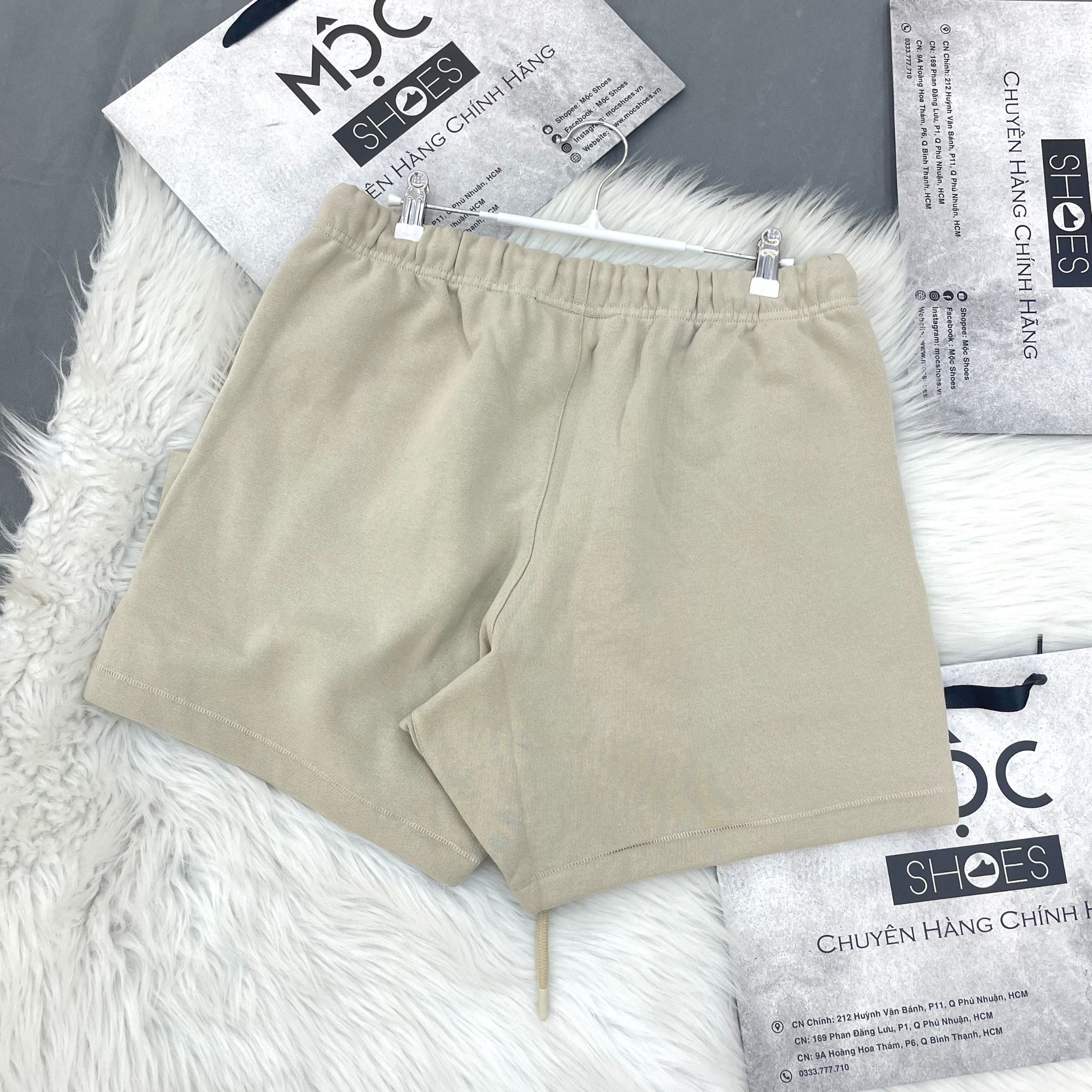 2065 - HÀNG CHÍNH HÃNG - QUẦN ĐÙI SHORT FEAR OF GOD ESSENTIAL SS23 - *SILVER CLOUD*