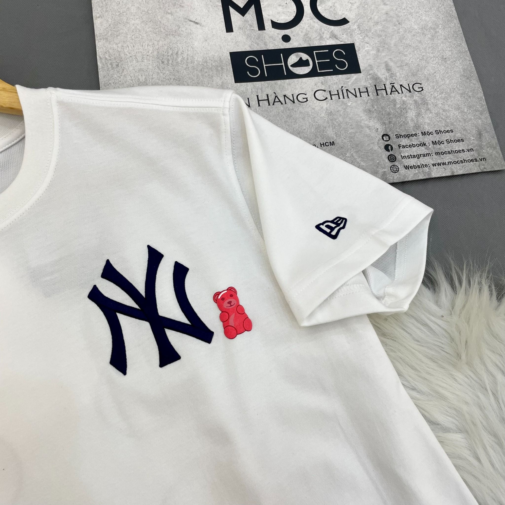 2108 - HÀNG CHÍNH HÃNG - Áo Thun New Era NEW YORK YANKEES BEAR - CON GẤU - TRẮNG - CODE: 14148887