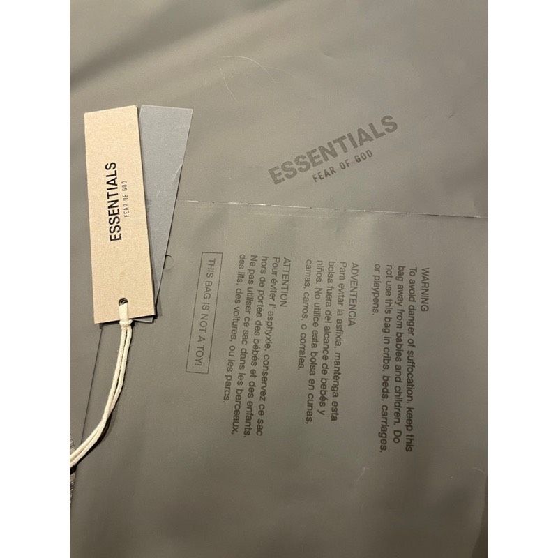 2122 - HÀNG CHÍNH HÃNG - COMBO BỌC + TAG ESSENTIALS CHÍNH HÃNG SIZE 30X40cm