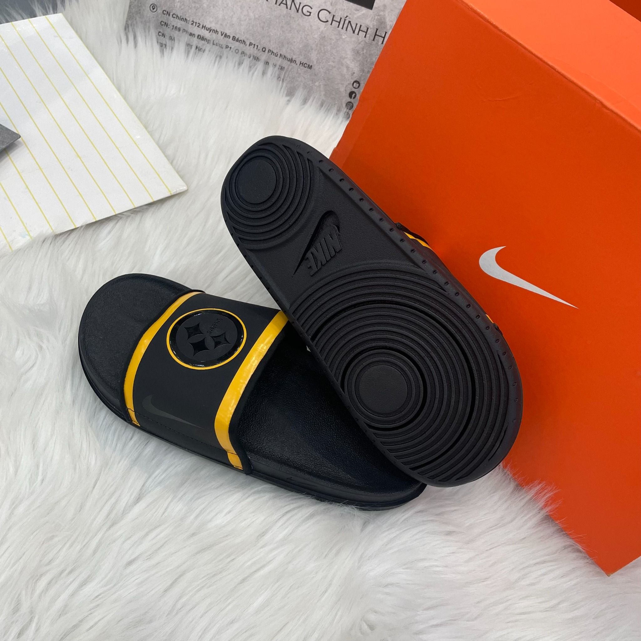 2131 - HÀNG CHÍNH HÃNG - DÉP NIKE OFFCOURT - NFL PITTBURGH STEELERS - BLACK - CODE: DD0547-001