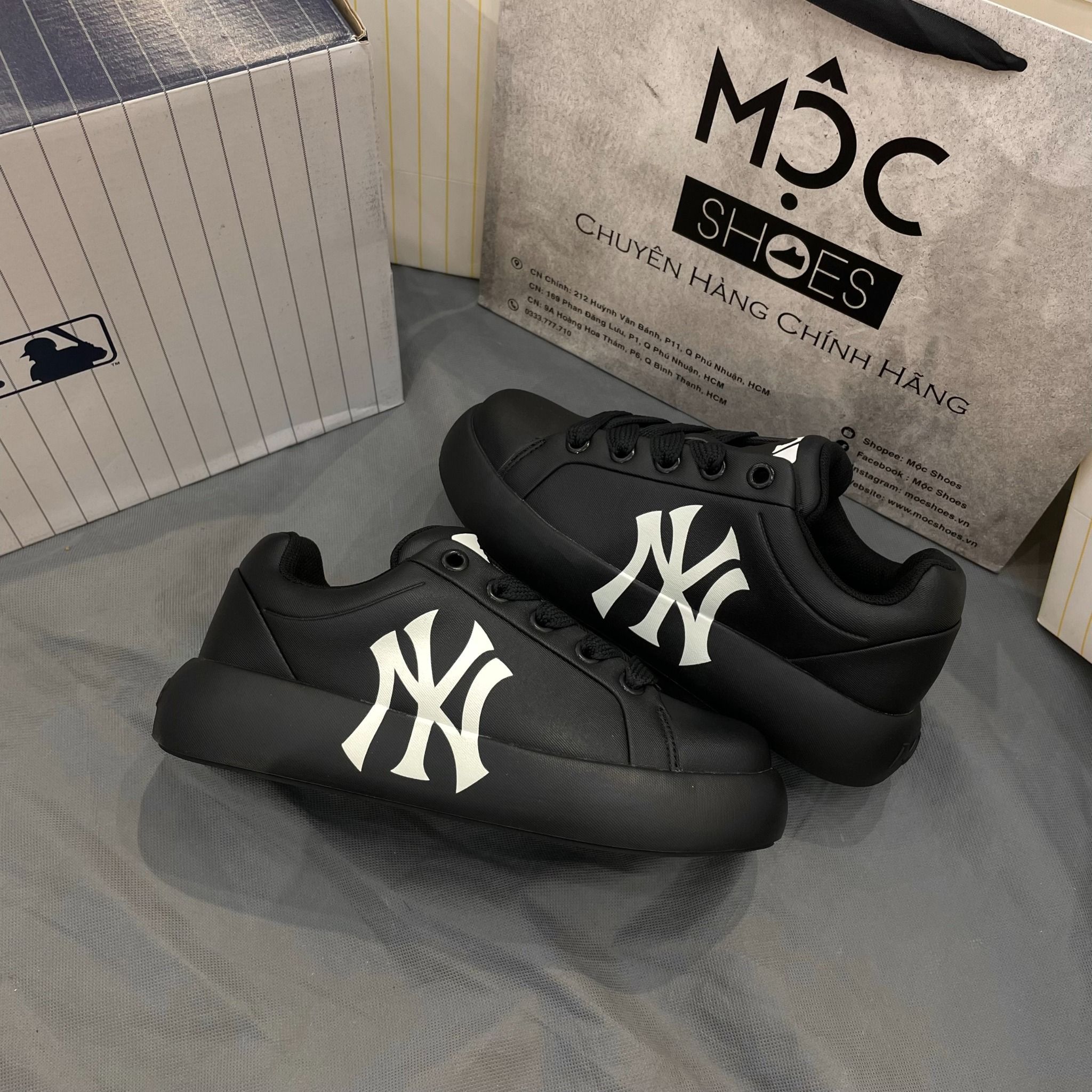 2137 - HÀNG CHÍNH HÃNG - GIÀY MLB CHUNKY CLASSIC BASE NEW YORK YANKEES - CODE: 3ASXCCB4N