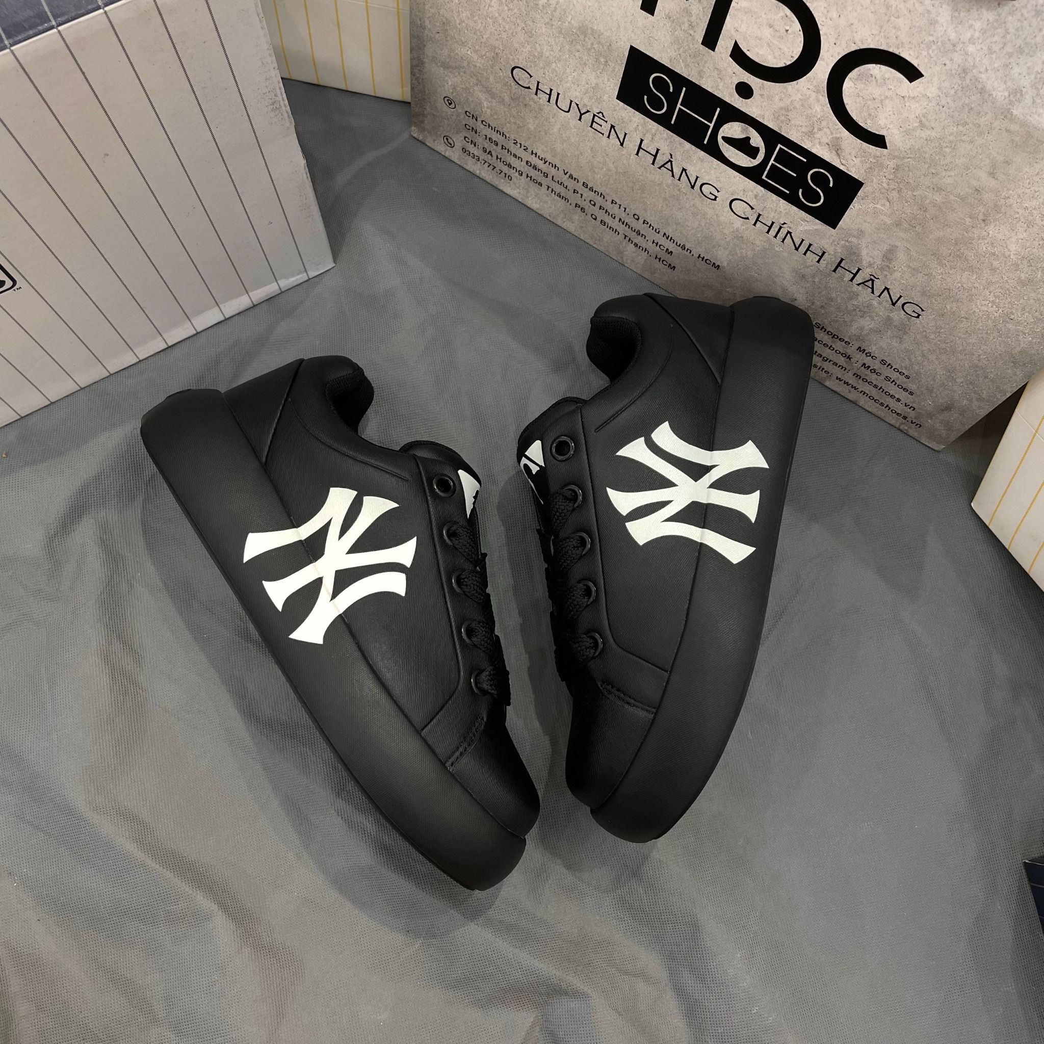 2137 - HÀNG CHÍNH HÃNG - GIÀY MLB CHUNKY CLASSIC BASE NEW YORK YANKEES - CODE: 3ASXCCB4N