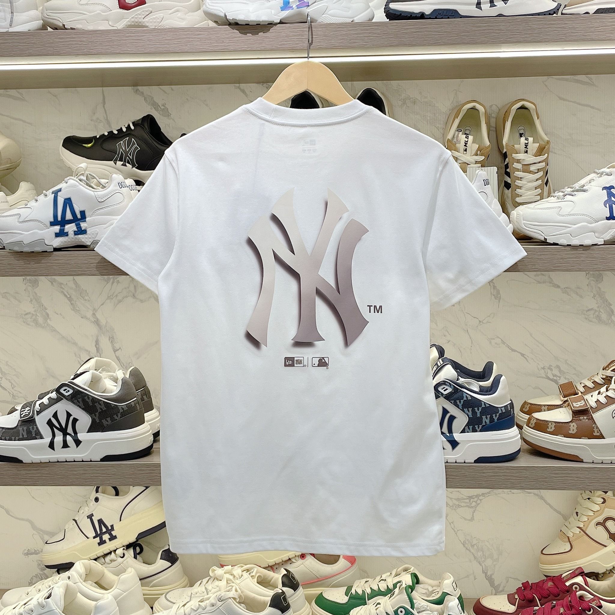 2161 - HÀNG CHÍNH HÃNG - ÁO THUN NEW ERA - NY Shadow - Trắng - CODE: 4KS470