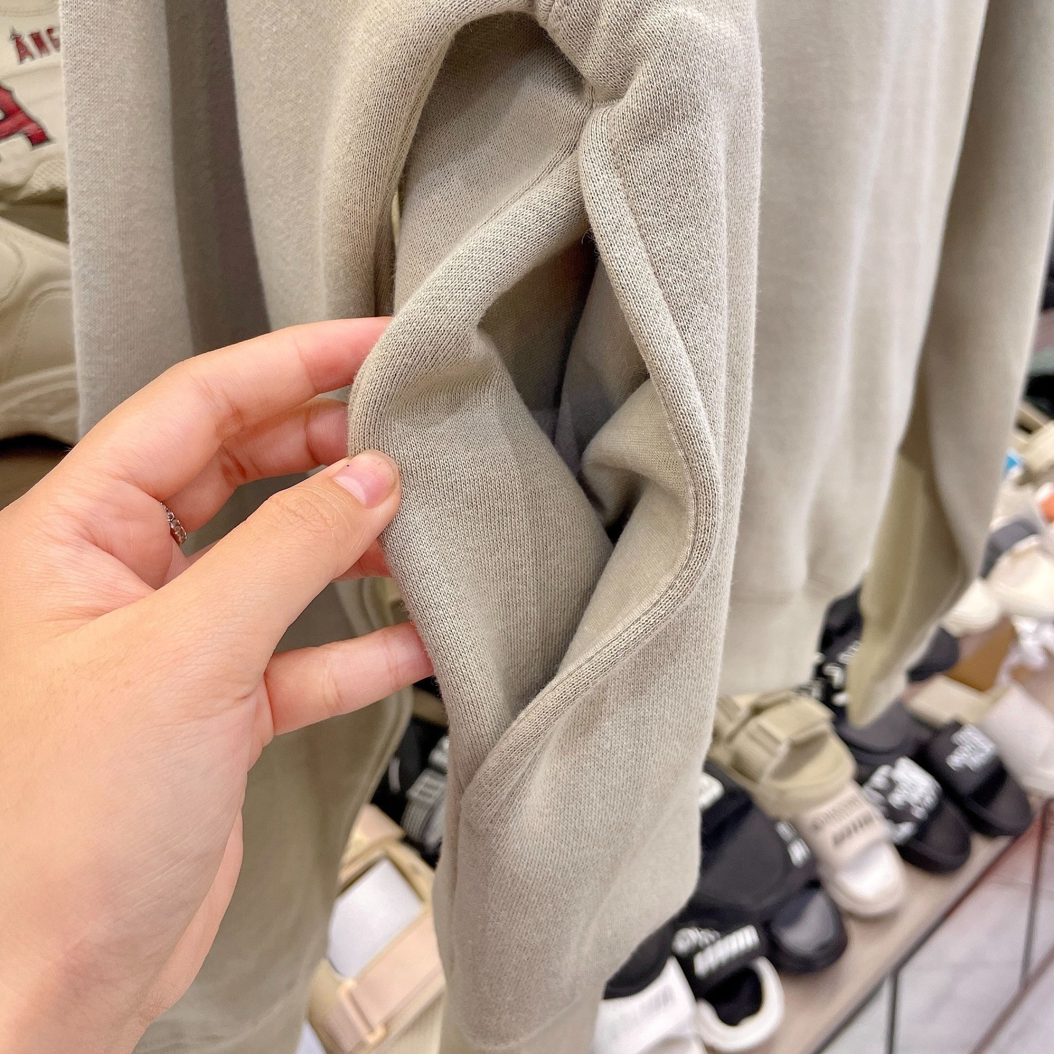 2169 - HÀNG CHÍNH HÃNG - ÁO JACKET ESSENTIALS - ZIP LINE - SEAL SS22
