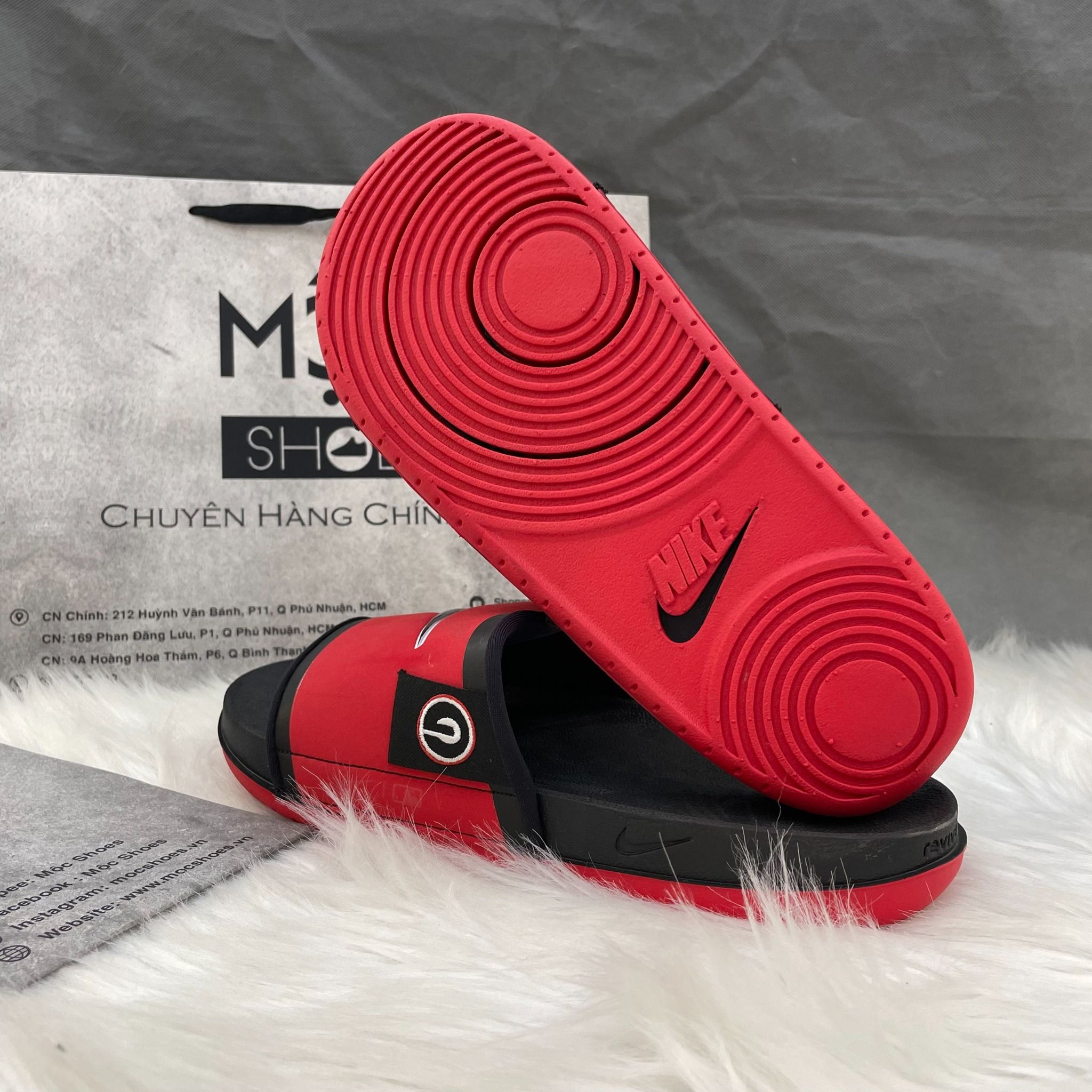  2174 - HÀNG CHÍNH HÃNG - DÉP NIKE - OFF COURT - QUAI ĐỎ SWOOSH ĐEN 