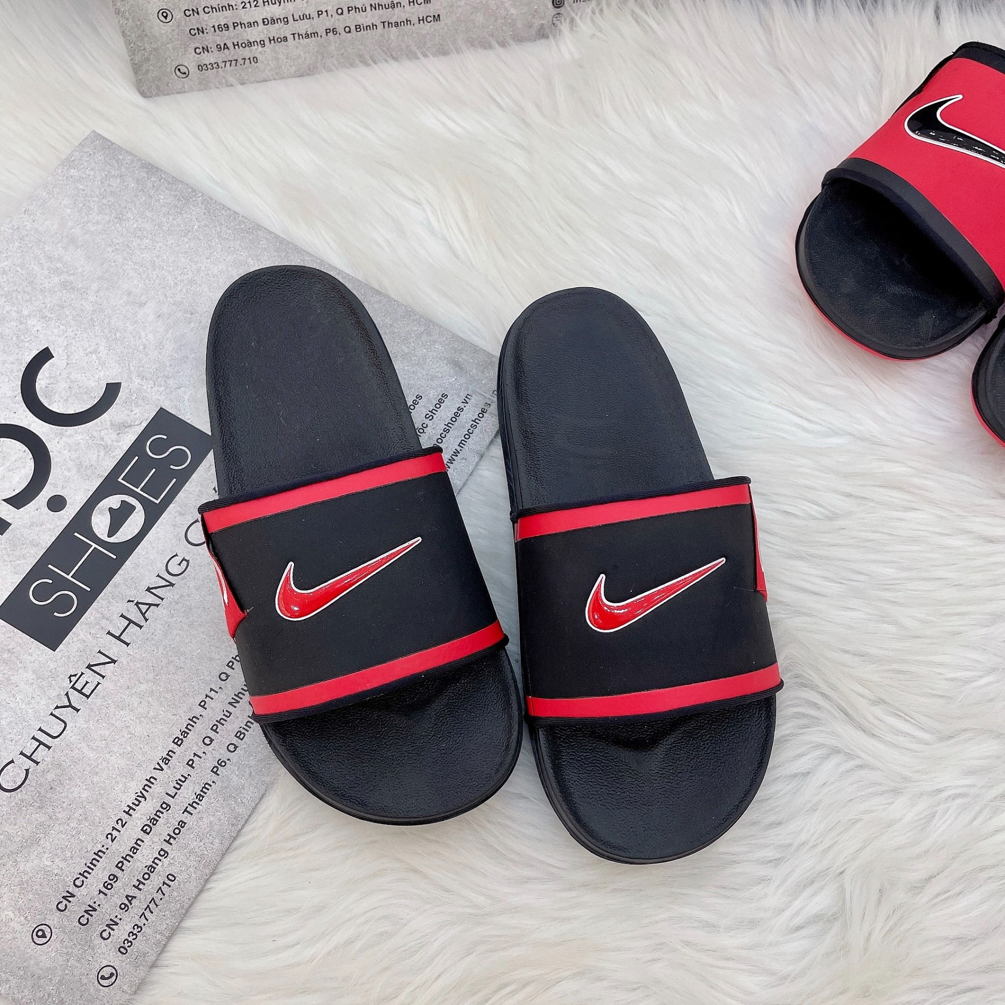  2175 - HÀNG CHÍNH HÃNG - DÉP NIKE - OFF COURT - QUAI ĐEN SWOOSH ĐỎ 