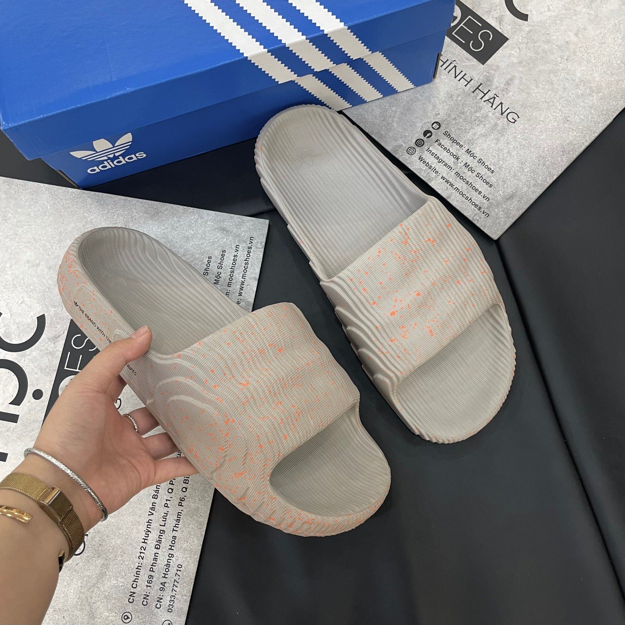 2176 - HÀNG CHÍNH HÃNG - DÉP ADIDAS 22 - TAN NHẠT VẨY CAM