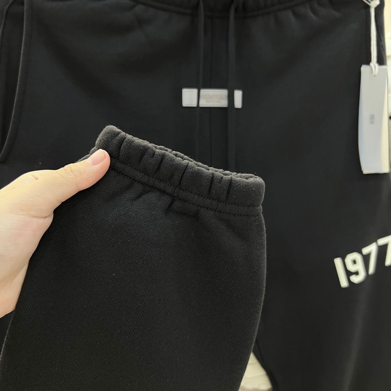 2067 - HÀNG CHÍNH HÃNG - QUẦN SWEATPANT FOG ESSENTIALS 1977