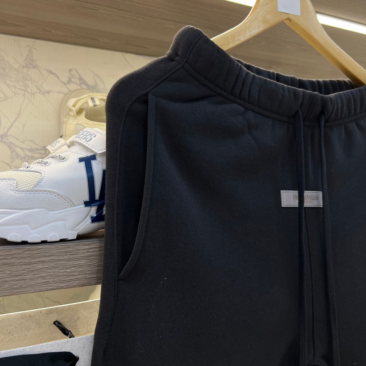 2067 - HÀNG CHÍNH HÃNG - QUẦN SWEATPANT FOG ESSENTIALS 1977
