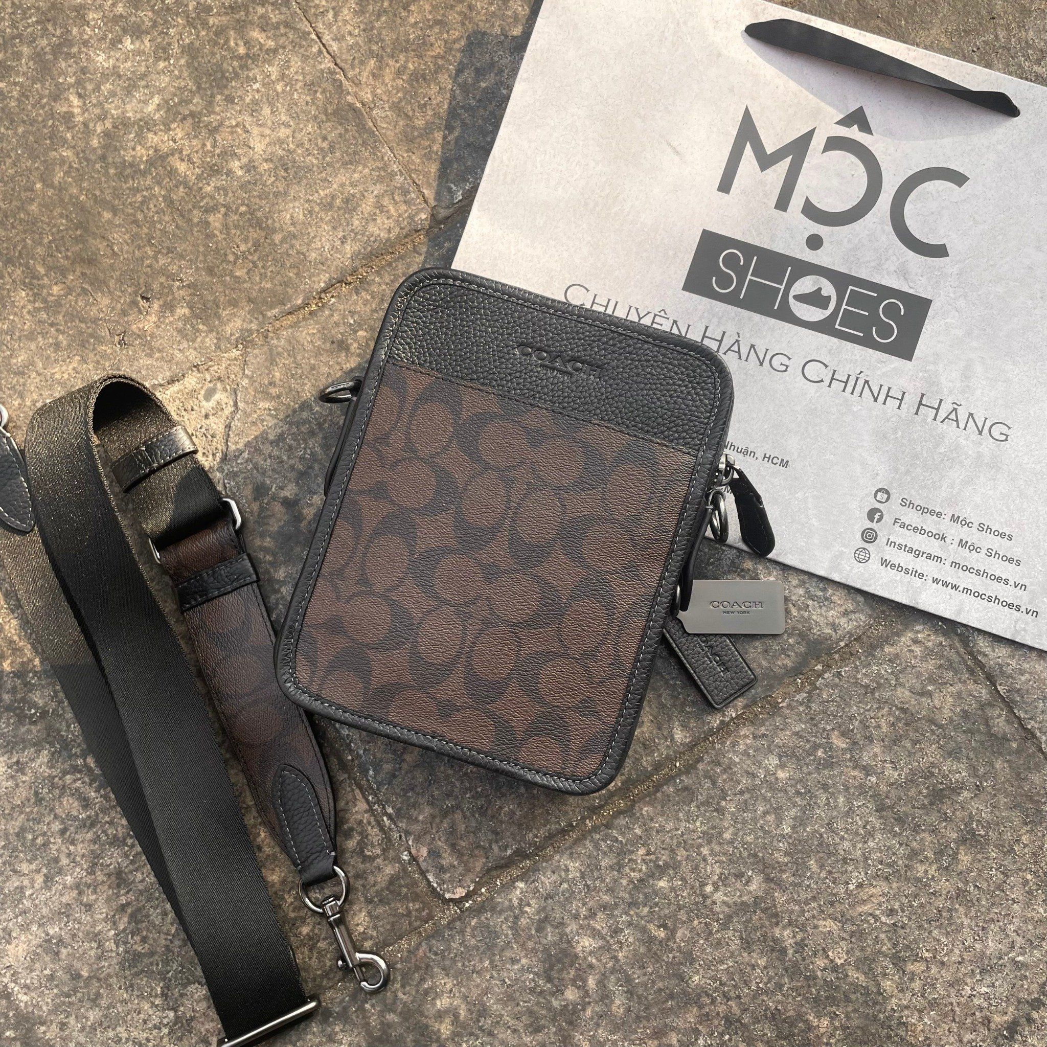 2187 - HÀNG CHÍNH HÃNG - TÚI ĐEO CHÉO COACH CROSSBODY IN SIGNATURE (MÀU ĐEN XÁM)