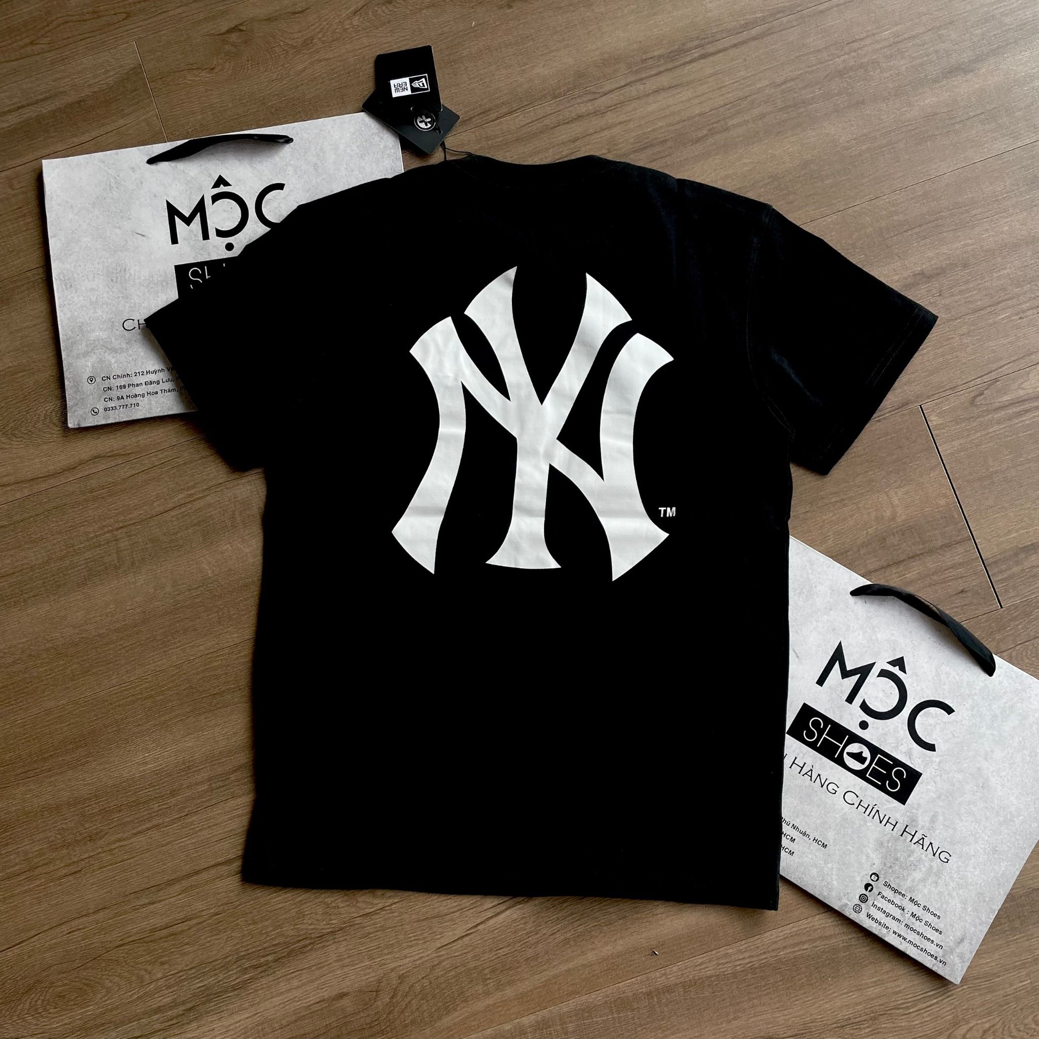 2222 - HÀNG CHÍNH HÃNG - ÁO NEW ERA - (689) + (764) NY Yankees *Chạy Ngang* - Đen