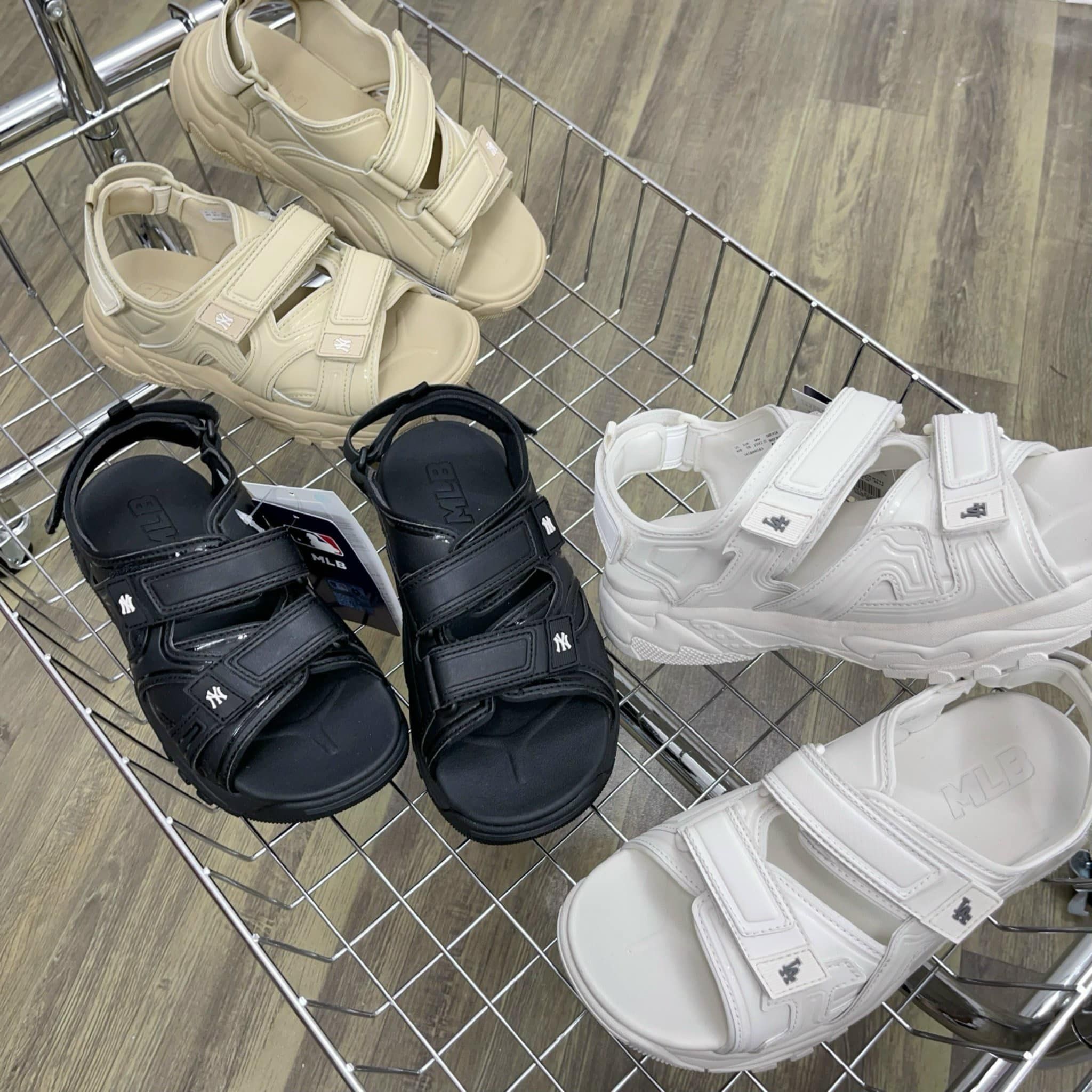 2197 - HÀNG CHÍNH HÃNG - GIÀY SANDAL MLB CHUNKY LA DODGERS - WHITE - CODE: 3ASDRNS43-07WHS