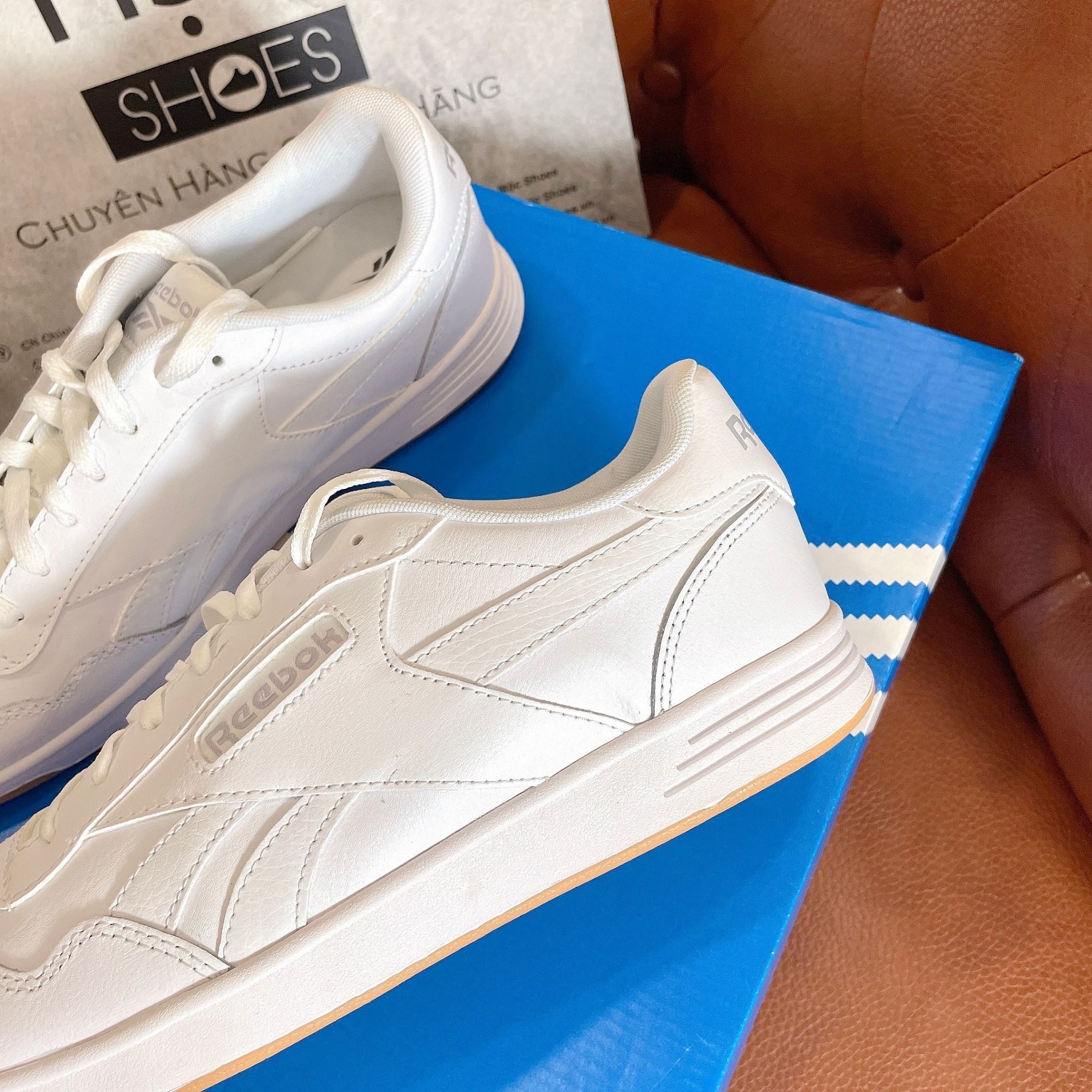 2216 - HÀNG CHÍNH HÃNG - GIÀY REEBOK - ĐẾ BẰNG - (5518) Giày Reebok Trắng Full - Đế Gum