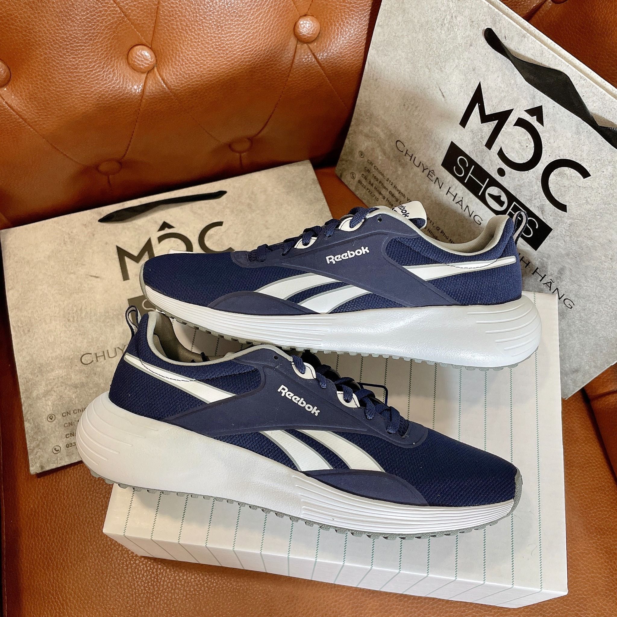 2224 - HÀNG CHÍNH HÃNG - GIÀY REEBOK - ĐẾ BẦU - XANH NAVY *LOGO TRẮNG*