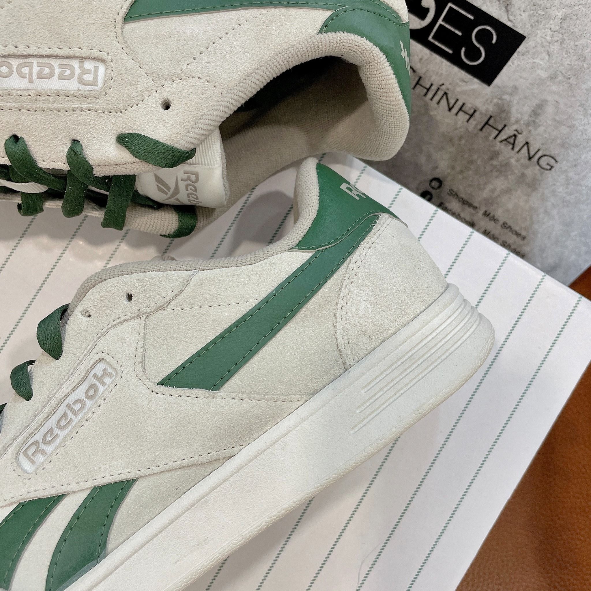 2229 - HÀNG CHÍNH HÃNG - GIÀY REEBOK - ĐẾ BẰNG - XÁM - *LOGO GREEN - DA LỘN*