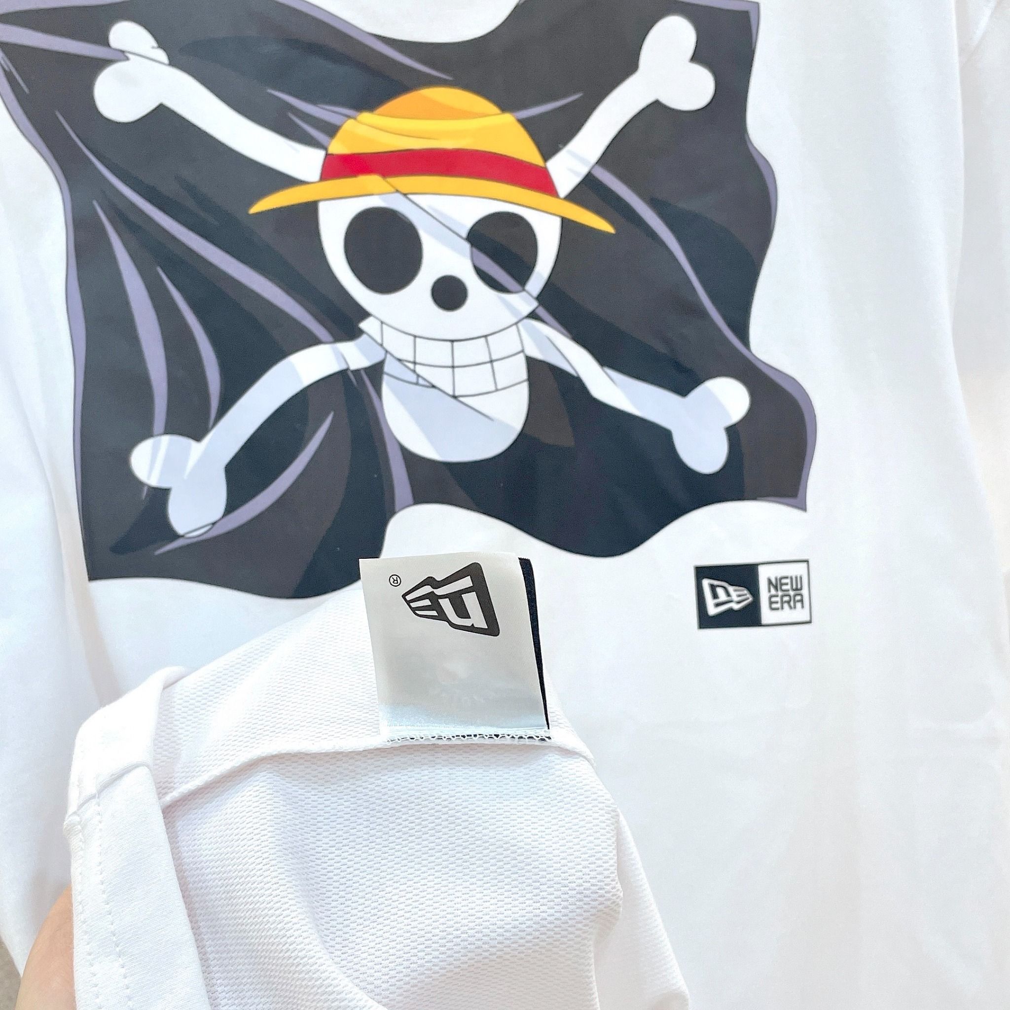 2250 - HÀNG CHÍNH HÃNG - ÁO THUN NEW ERA - ONE PIECE - TRẮNG - CODE: