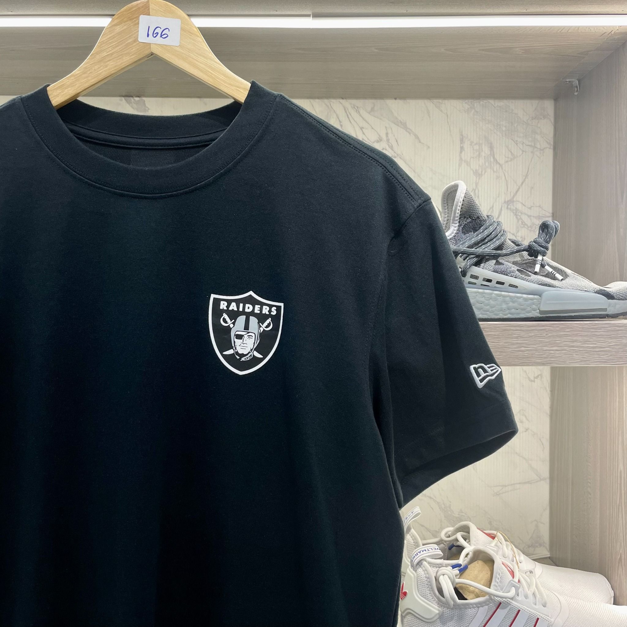1177 - HÀNG CHÍNH HÃNG - ÁO THUN NEW ERA - LAS VEGAS RAIDERS ESSENTIAL - ĐEN - CODE: 13527264