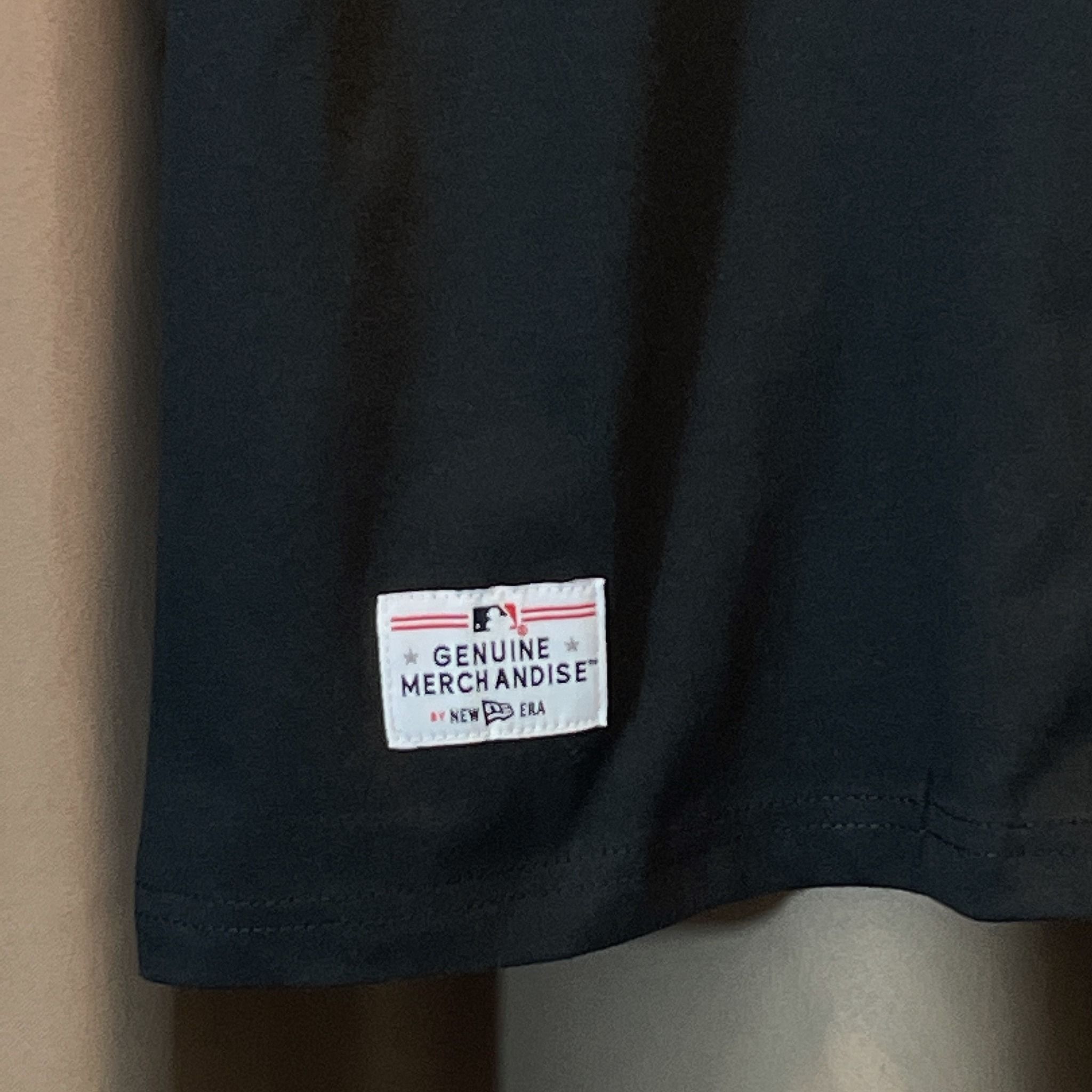 2281 - HÀNG CHÍNH HÃNG - ÁO THUN NEW ERA - CHICAGO VẨY SƠN - ĐEN - CODE: 14179145