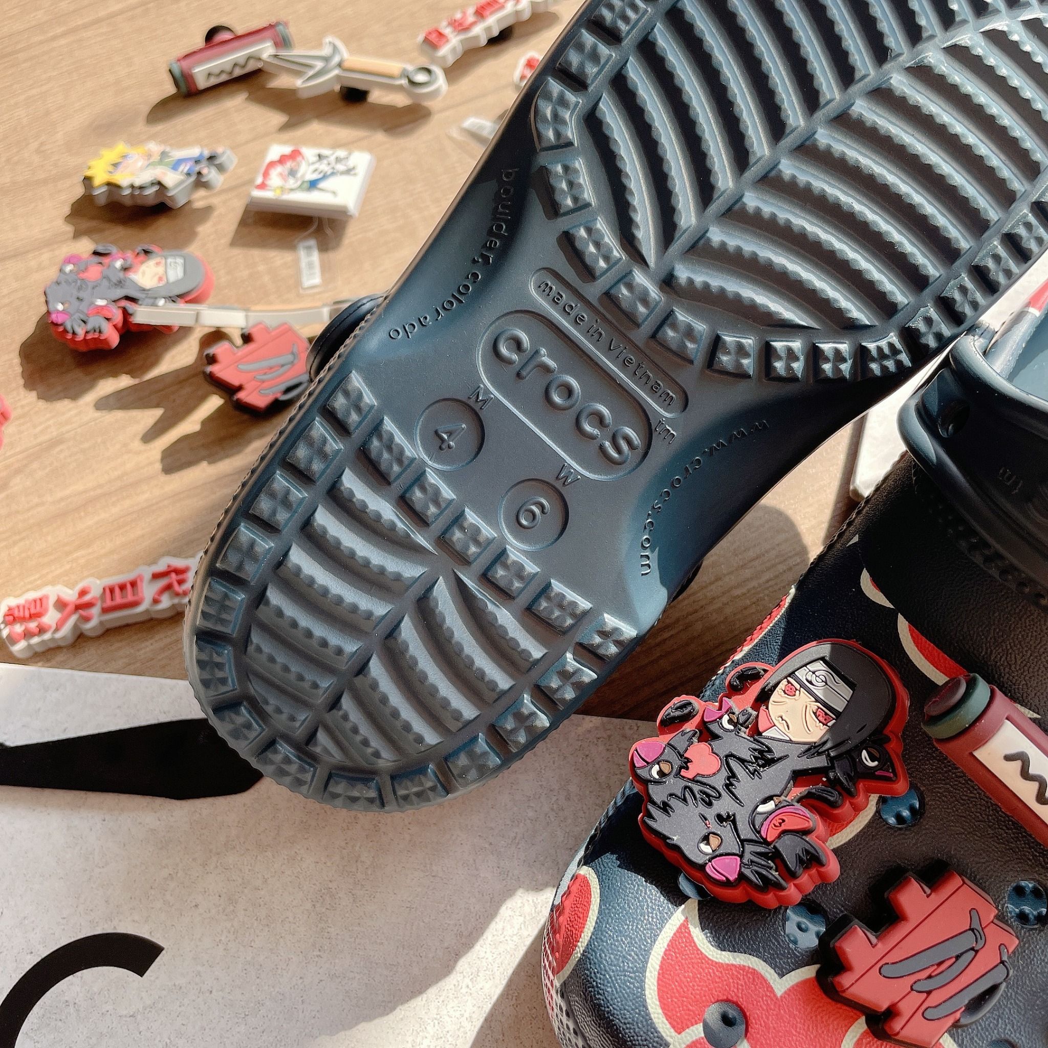 2287 - HÀNG CHÍNH HÃNG - CLOG UNISEX CROCS BAYA NARUTO - ĐEN