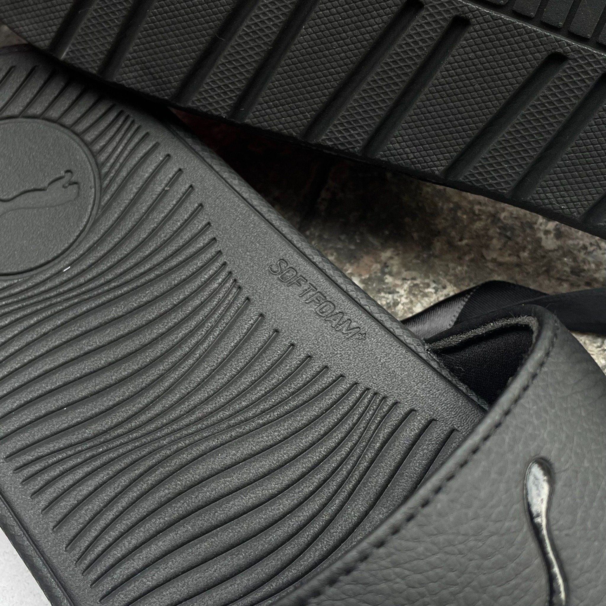 2313 - HÀNG CHÍNH HÃNG - DÉP PUMA COOL CAT 2.0 - ĐEN FULL - LOGO BÓNG
