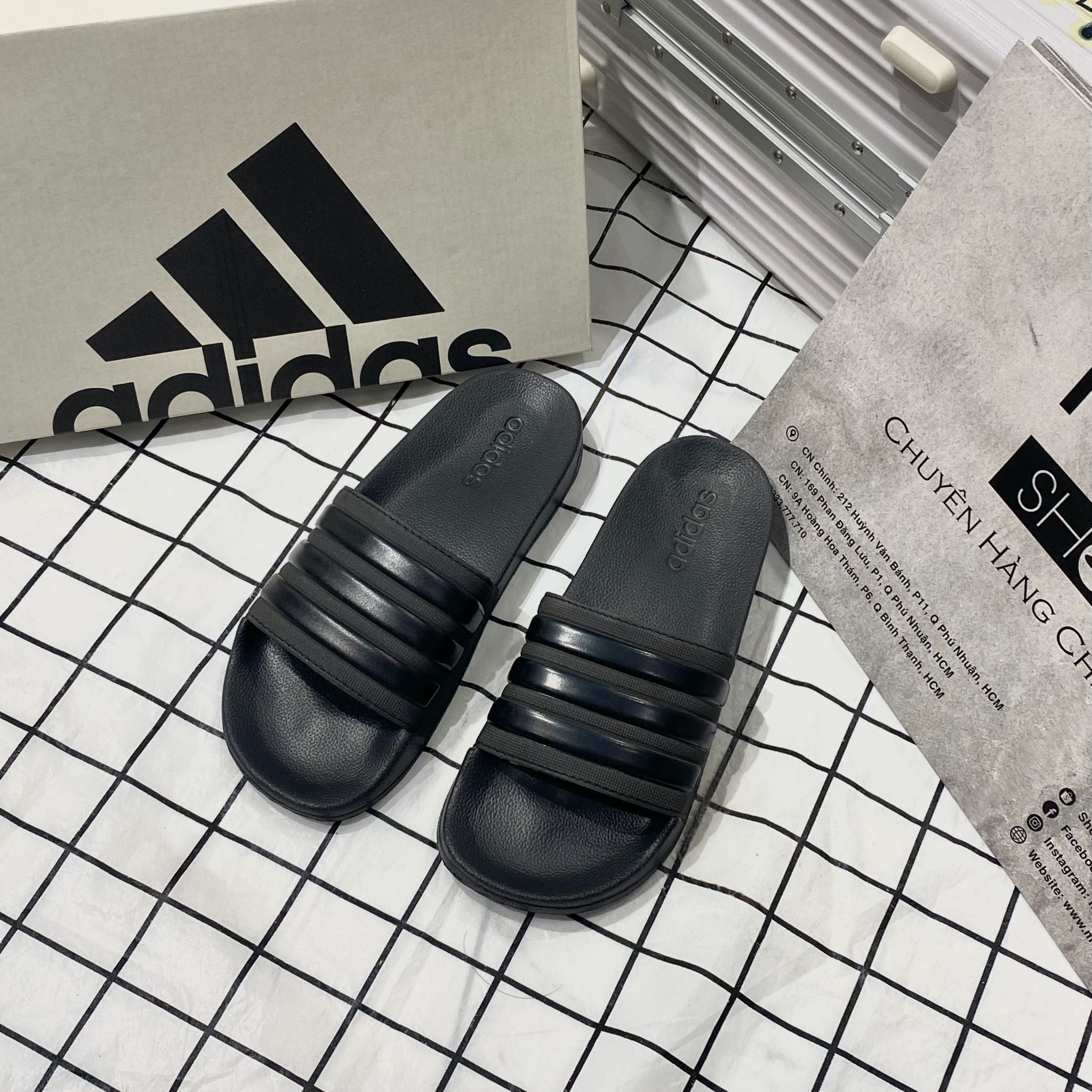 1082 - HÀNG CHÍNH HÃNG - DÉP ADIDAS LITE - TRIPLE BLACK - ĐEN FULL - Code: GZ1013