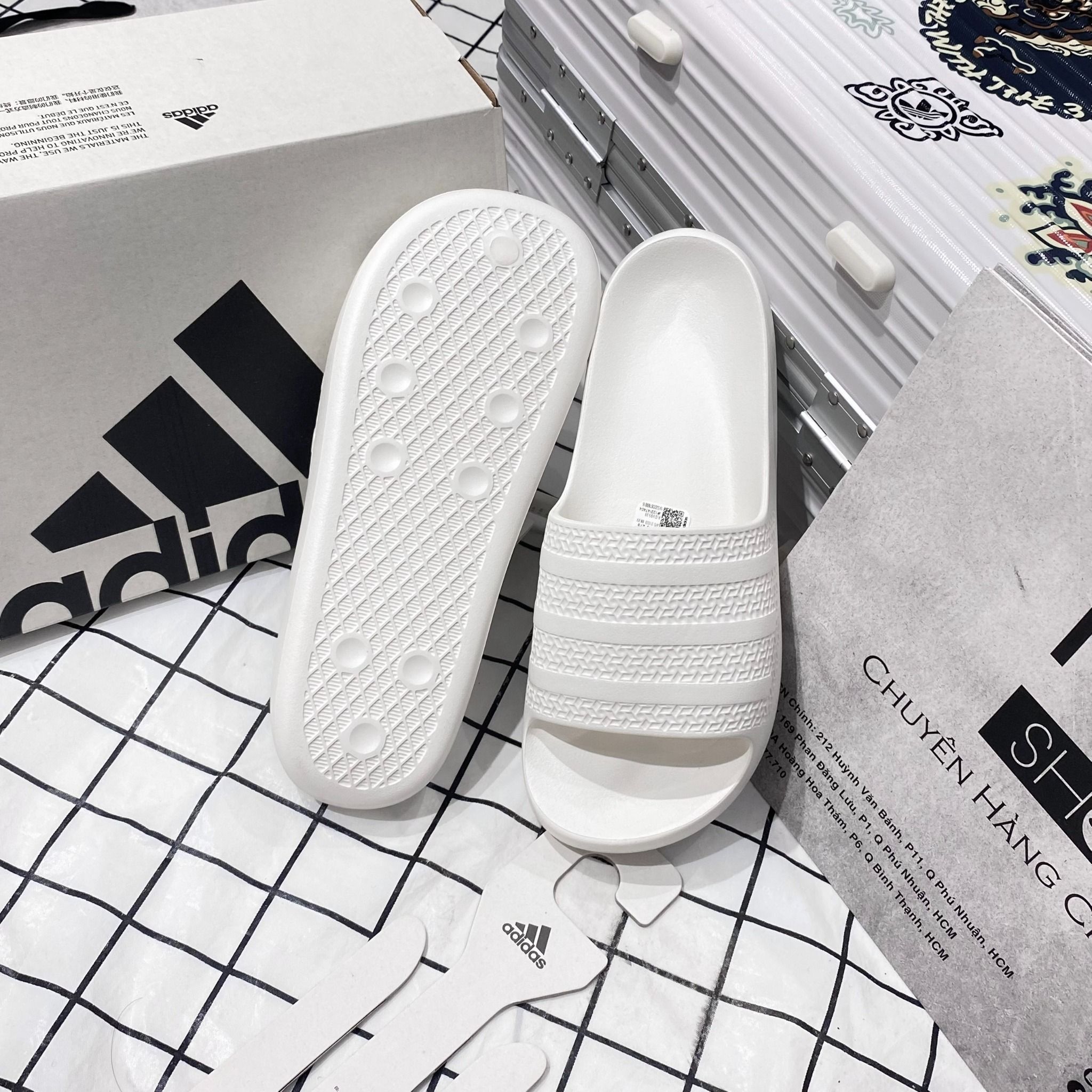 1615 - HÀNG CHÍNH HÃNG - DÉP ADIDAS ADILETTE AYOON W - TRẮNG - CODE: GV9536