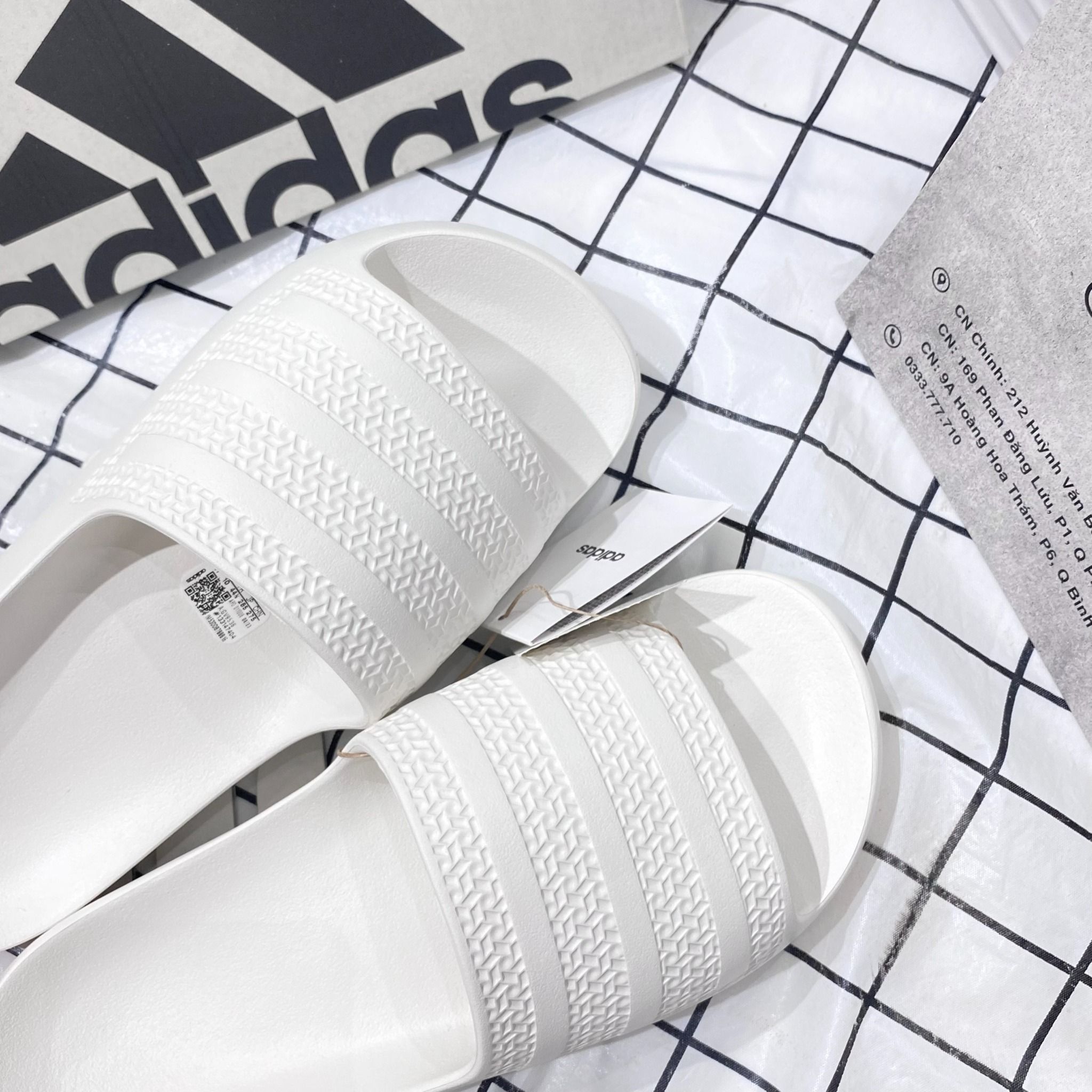 1615 - HÀNG CHÍNH HÃNG - DÉP ADIDAS ADILETTE AYOON W - TRẮNG - CODE: GV9536