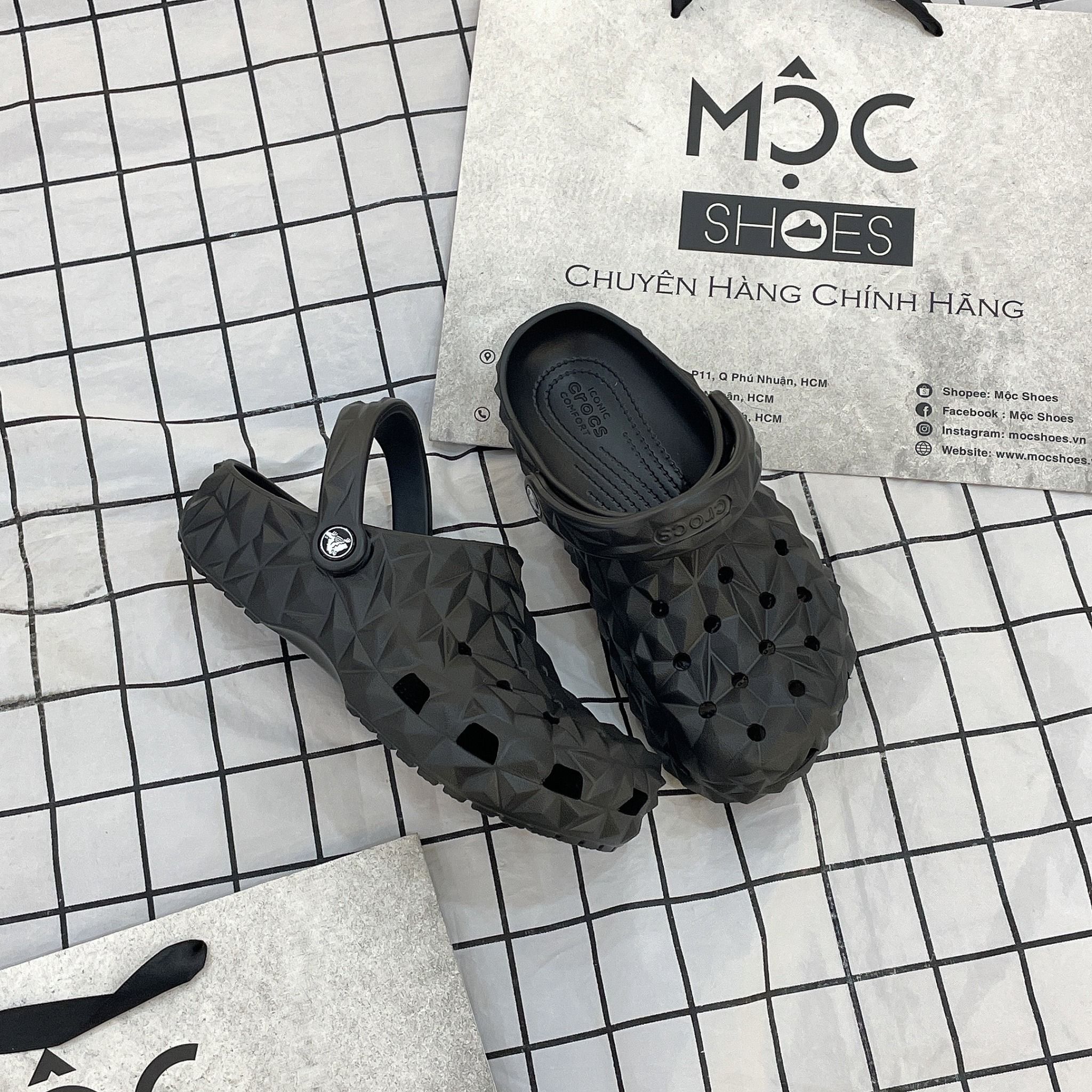 2317 - HÀNG CHÍNH HÃNG - GIÀY CLOG UNISEX CROCS BAYA CRYSTAL - BLACK