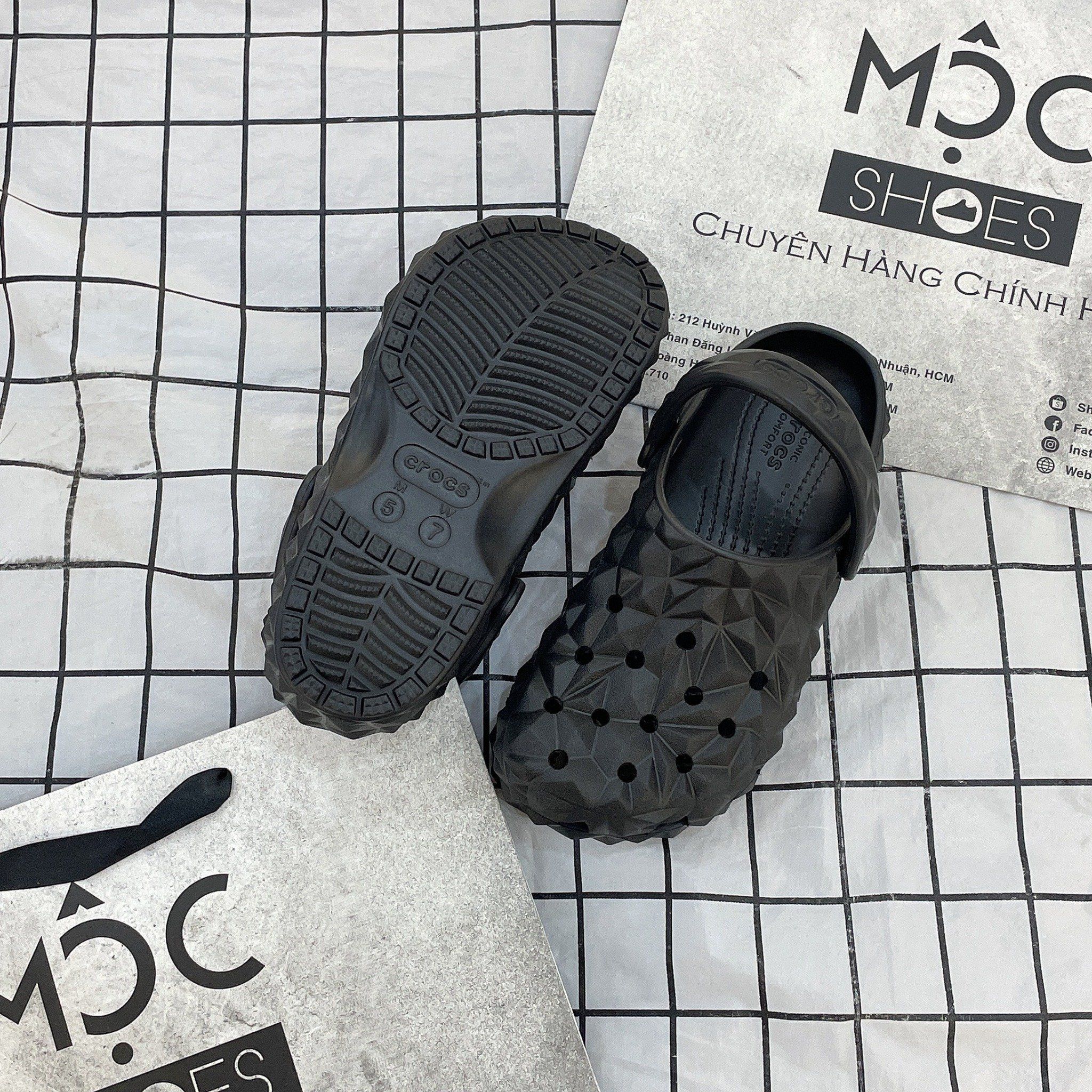 2317 - HÀNG CHÍNH HÃNG - GIÀY CLOG UNISEX CROCS BAYA CRYSTAL - BLACK