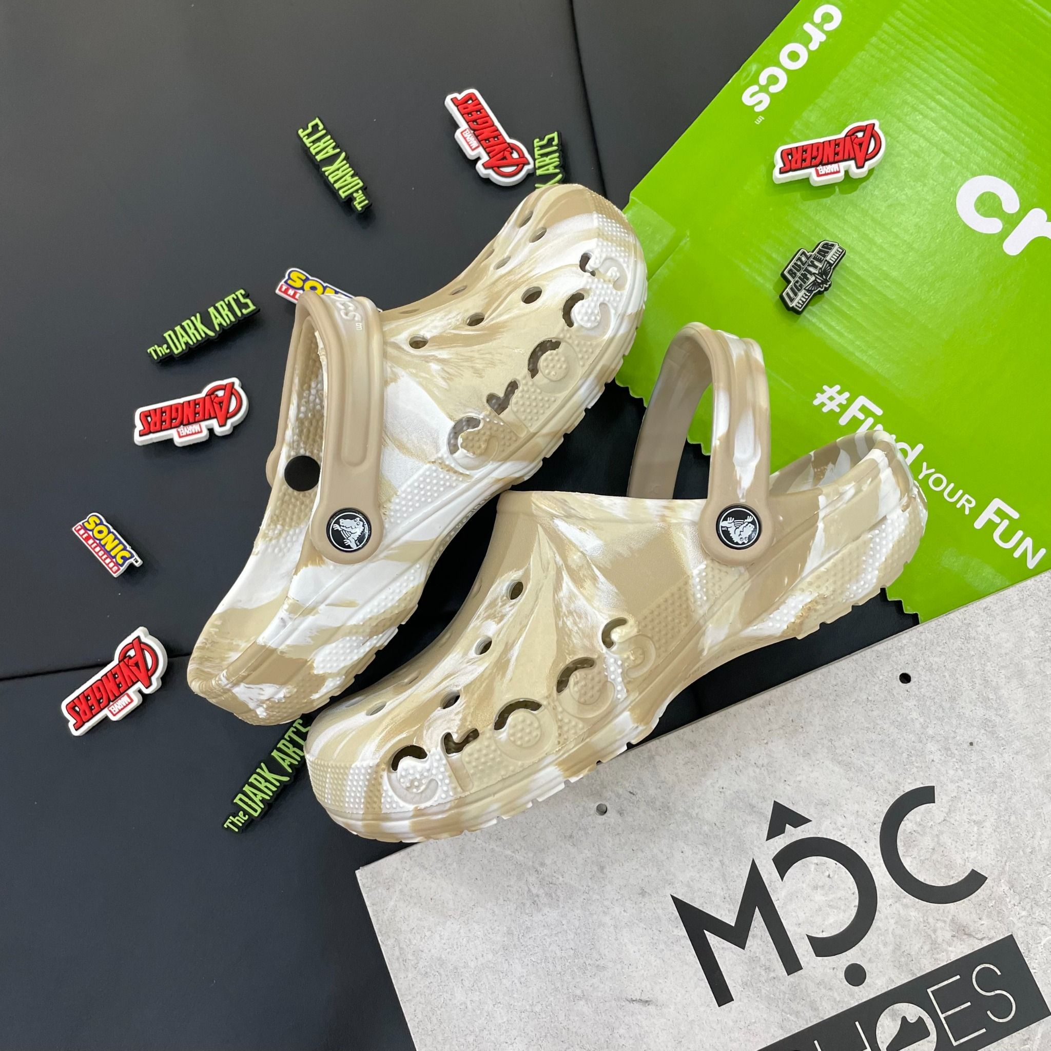 2333 - HÀNG CHÍNH HÃNG - CLOG UNISEX CROCS BAYA - BẠC XỈU