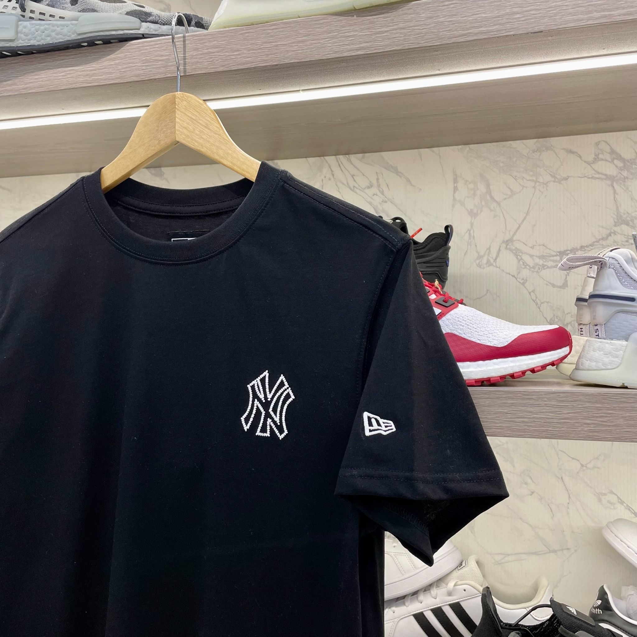 2335 - HÀNG CHÍNH HÃNG - ÁO THUN NEW ERA - NY YIHUA - ĐEN - CODE: 14187330
