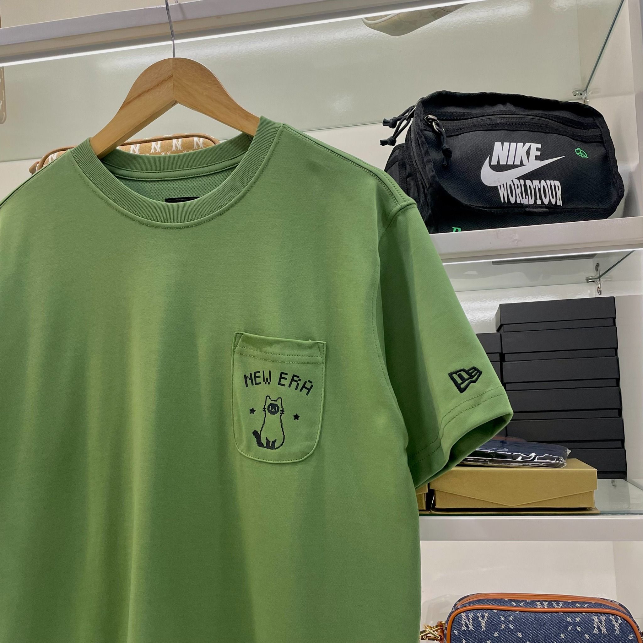 2386 - HÀNG CHÍNH HÃNG - ÁO THUN NEW ERA - GREEN -