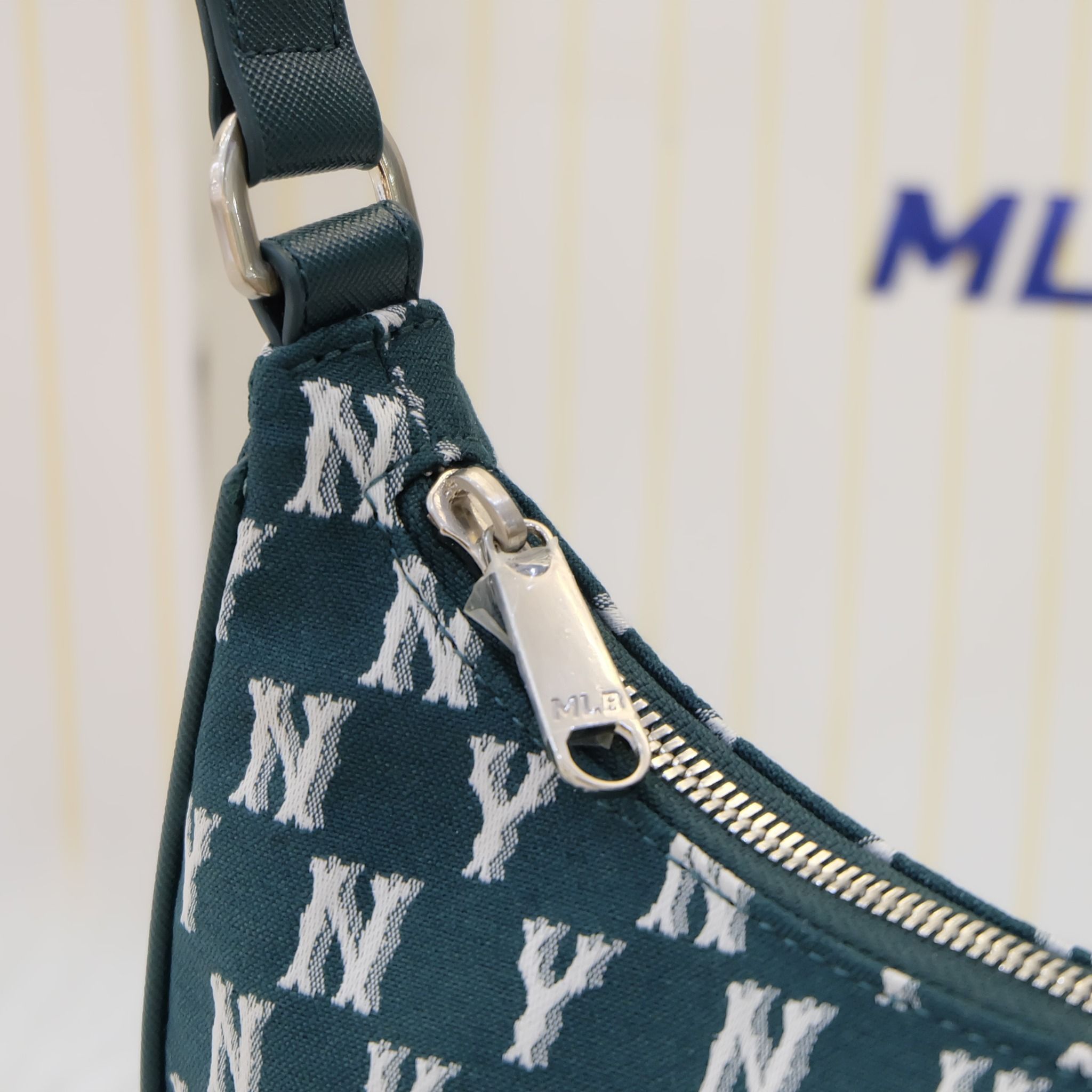 2393 - HÀNG CHÍNH HÃNG - Túi MLB Classic Monogram Jacquard Hobo Bag New York Yankees - Green - Code: 3ABQS102N-50GND