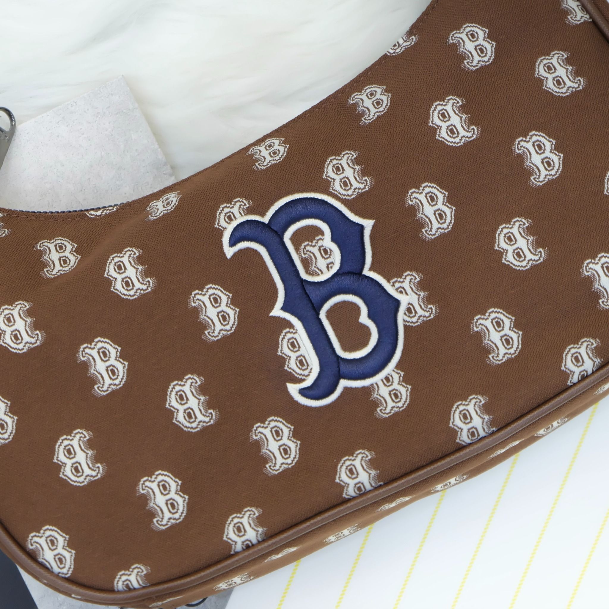 2392 - HÀNG CHÍNH HÃNG - Túi MLB Classic Monogram Jacquard Hobo Bag Boston Red Sox D.Brown - Code: 3ABQS102N-43BRD