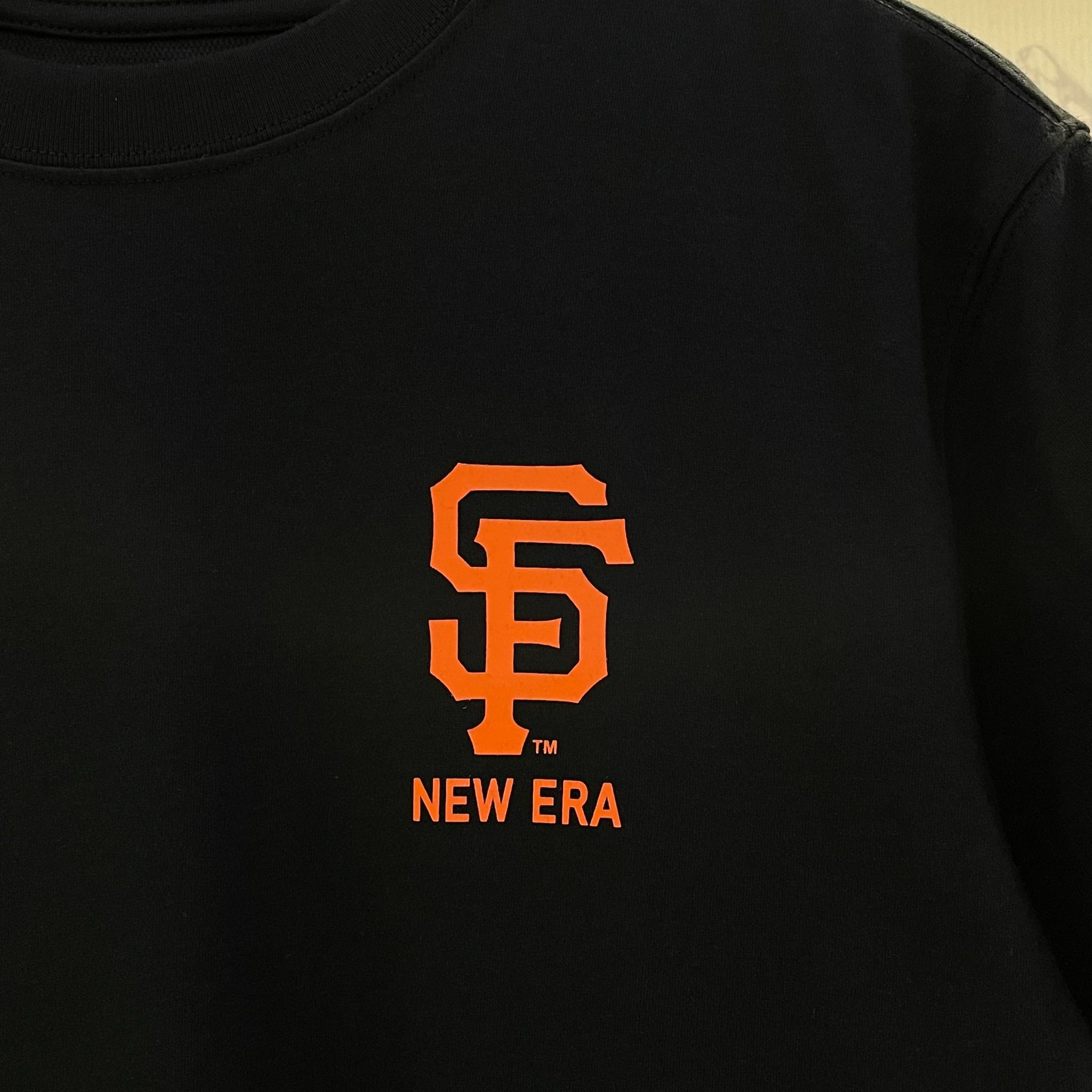 2402 - HÀNG CHÍNH HÃNG - ÁO THUN NEW ERA x MLB - LOGO SD - ĐEN - CODE: 14405335