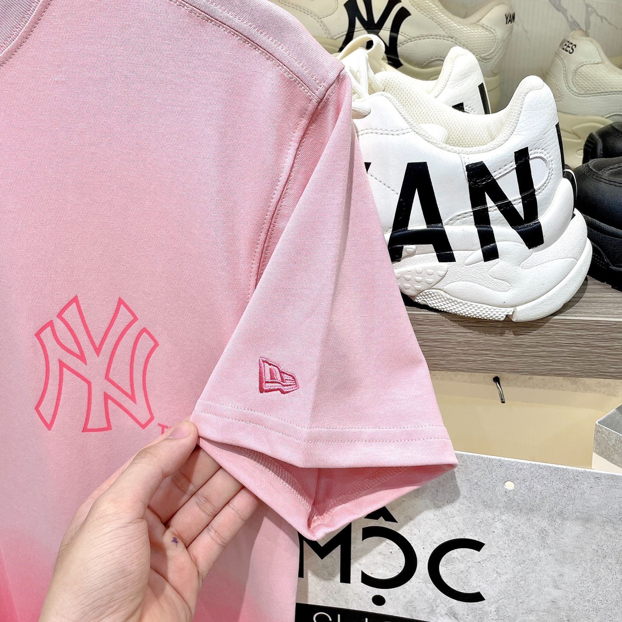 2403 - HÀNG CHÍNH HÃNG - Áo New Era - NY chạy ngang - *Rau câu dâu* CODE: 14341296