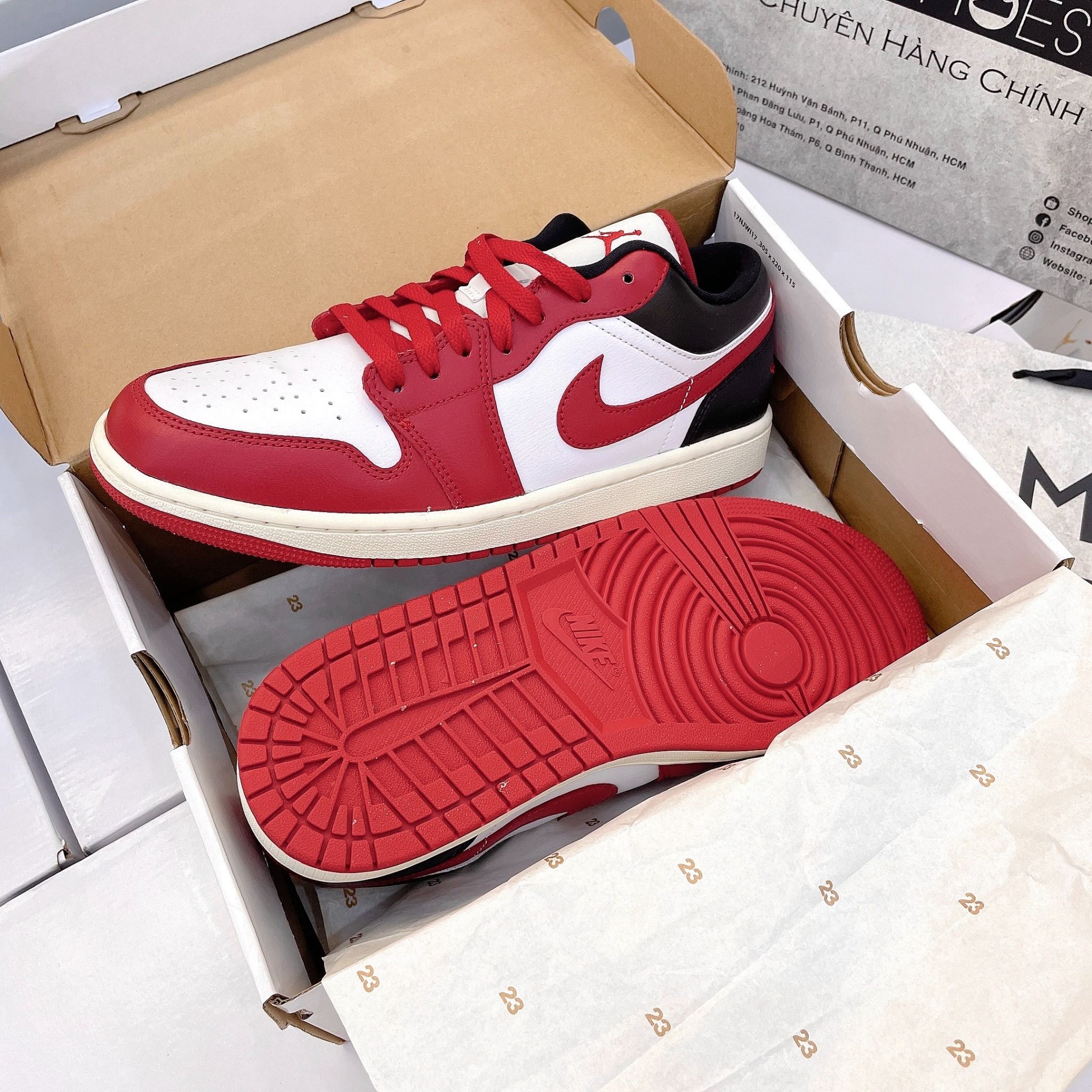 2468 - HÀNG CHÍNH HÃNG - GIÀY NIKE AIR JORDAN 1 LOW - BLACK TOE V1 - CODE: DC0774 160