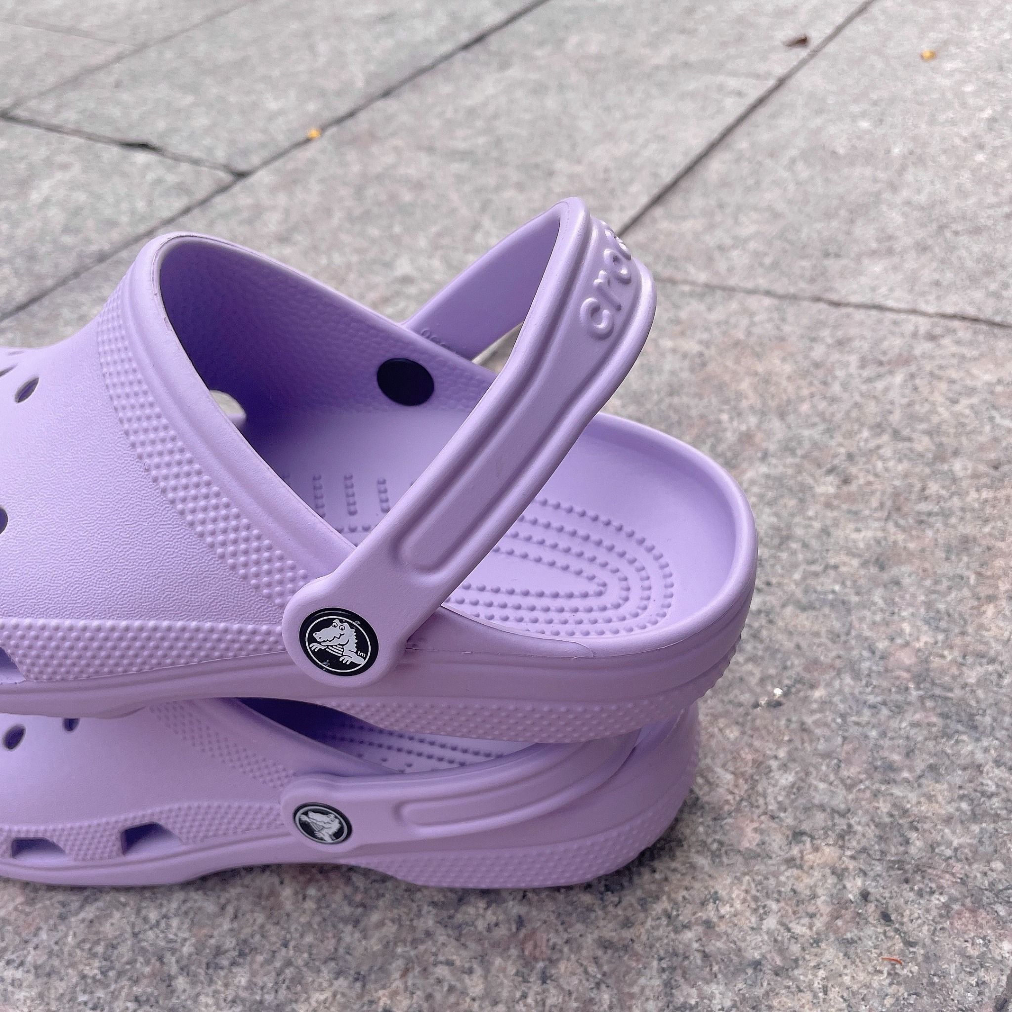 2473 - HÀNG CHÍNH HÃNG - GIÀY CLOG UNISEX CROCS BAYA - MÀU TÍM
