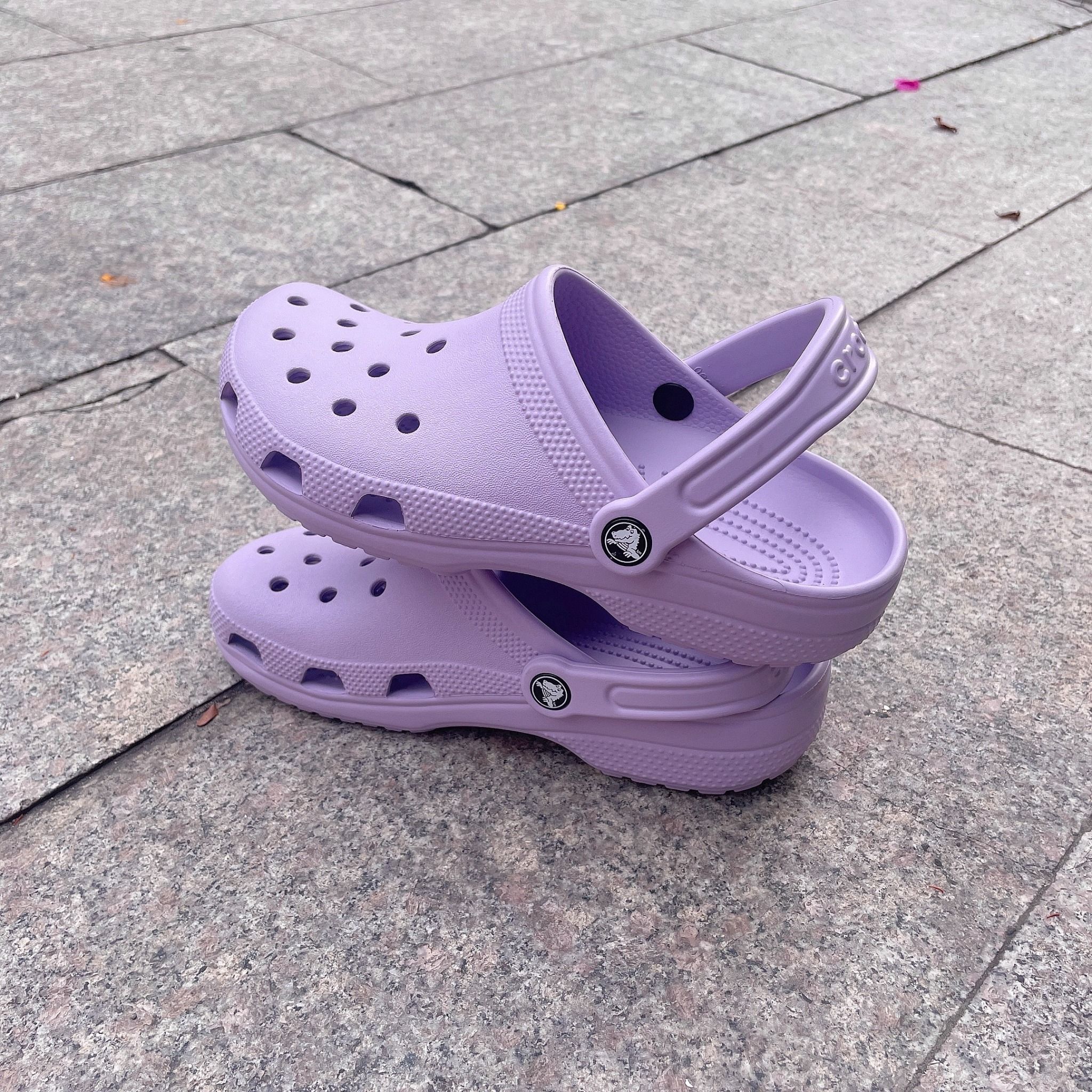 2473 - HÀNG CHÍNH HÃNG - GIÀY CLOG UNISEX CROCS BAYA - MÀU TÍM