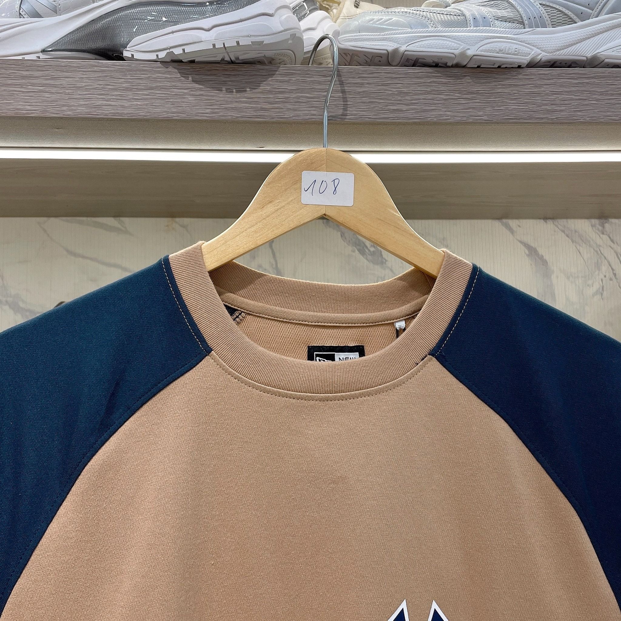 2483 - HÀNG CHÍNH HÃNG - ÁO THUN NEW ERA - NEW ERA X MLB - NÂU TAY NAVY - CODE: 14385044