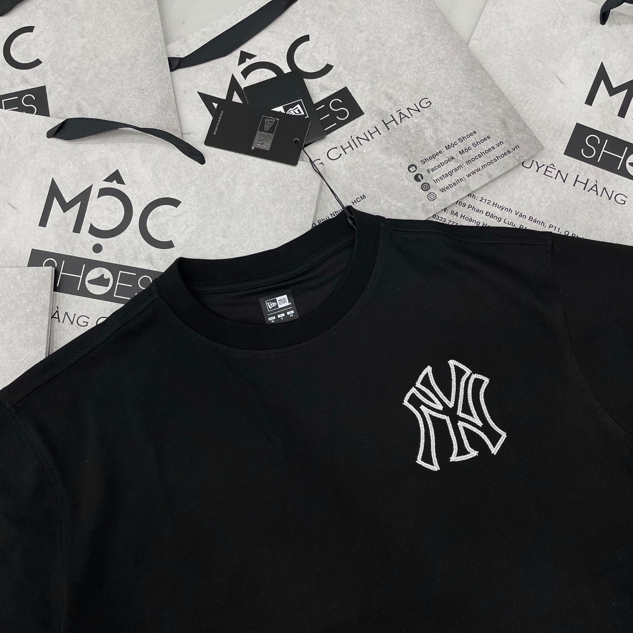 2478 - HÀNG CHÍNH HÃNG - ÁO THUN NEW ERA - NY THÊU REN - ĐEN - CODE: 13732641