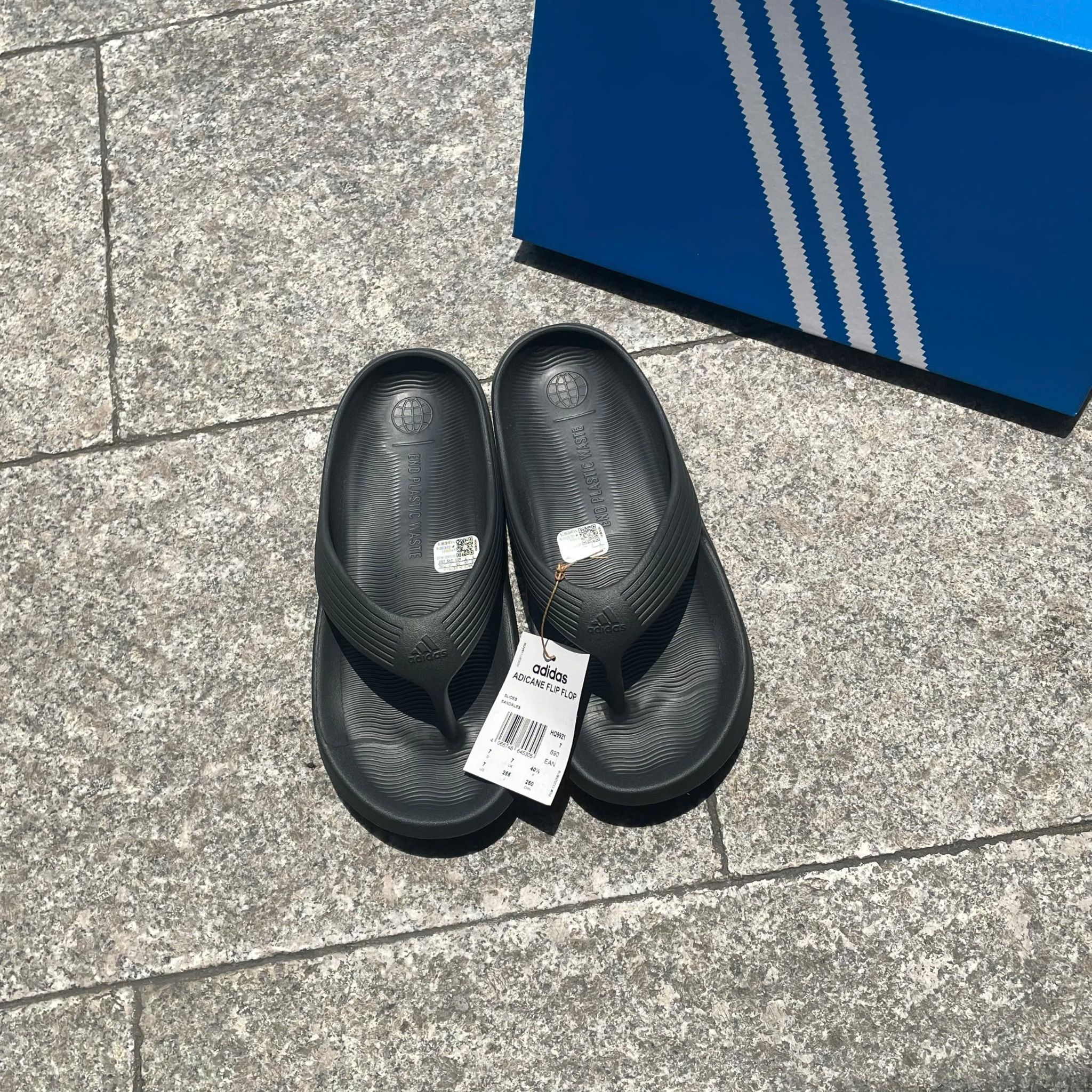 2488 - HÀNG CHÍNH HÃNG - Dép Adidas - Xỏ Ngón Adicane - Đen - Code: HQ9921