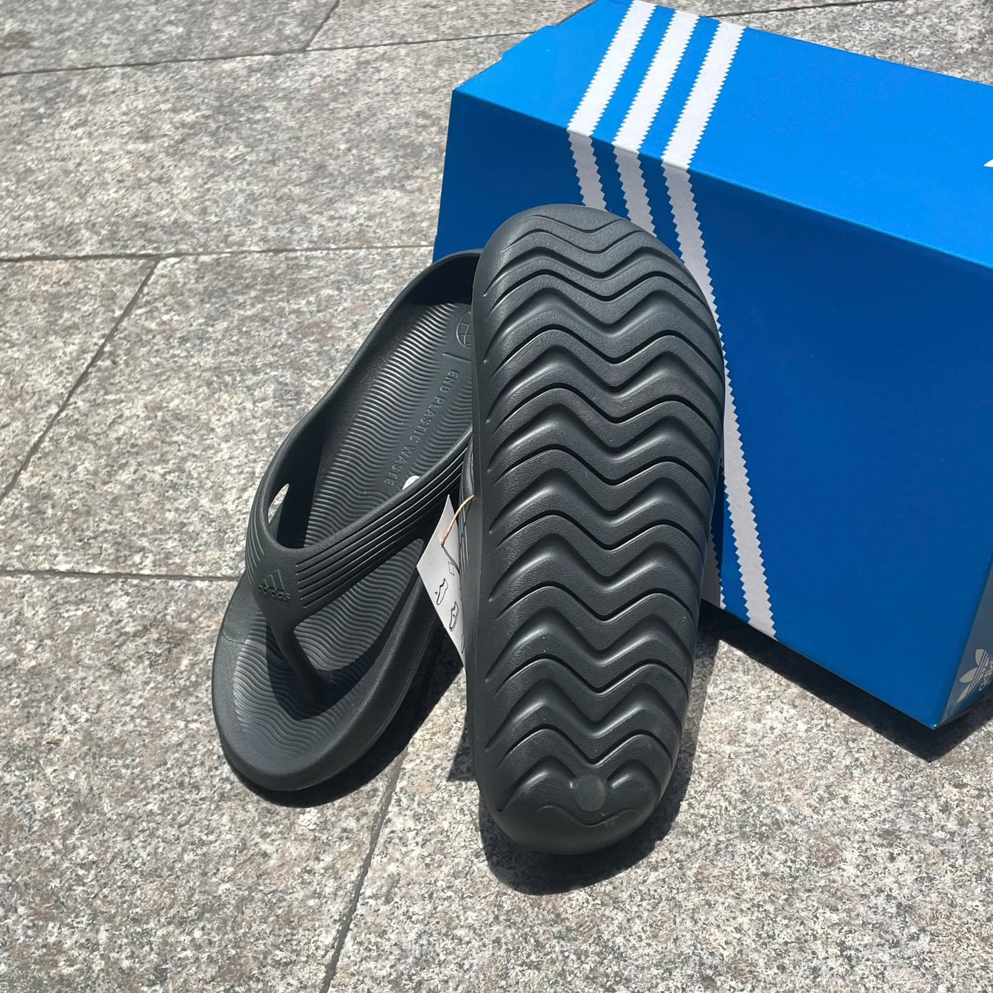 2488 - HÀNG CHÍNH HÃNG - Dép Adidas - Xỏ Ngón Adicane - Đen - Code: HQ9921
