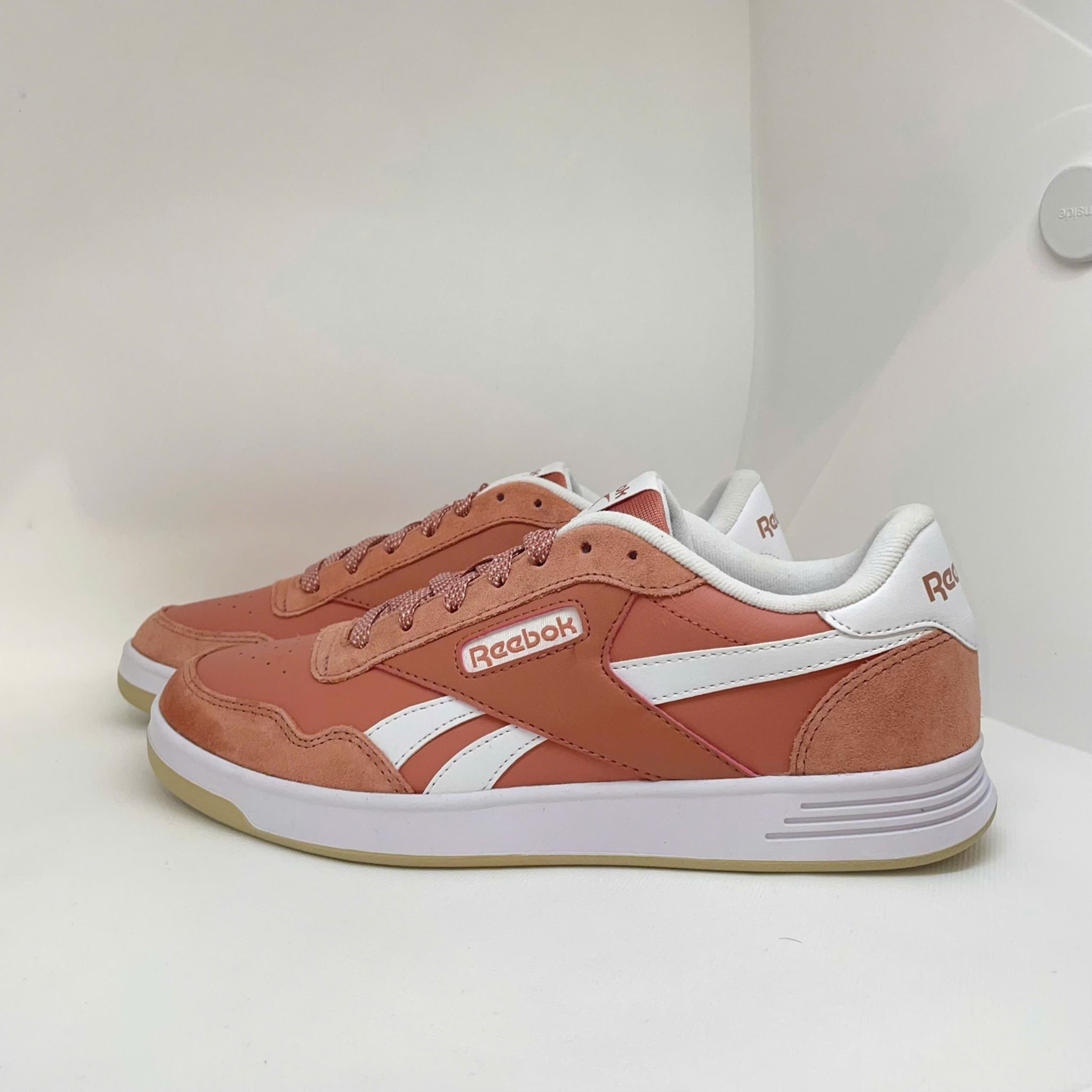 2534 - HÀNG CHÍNH HÃNG - GIÀY REEBOK - ĐẾ BẰNG - HỒNG SWOOSH TRẮNG (6275)