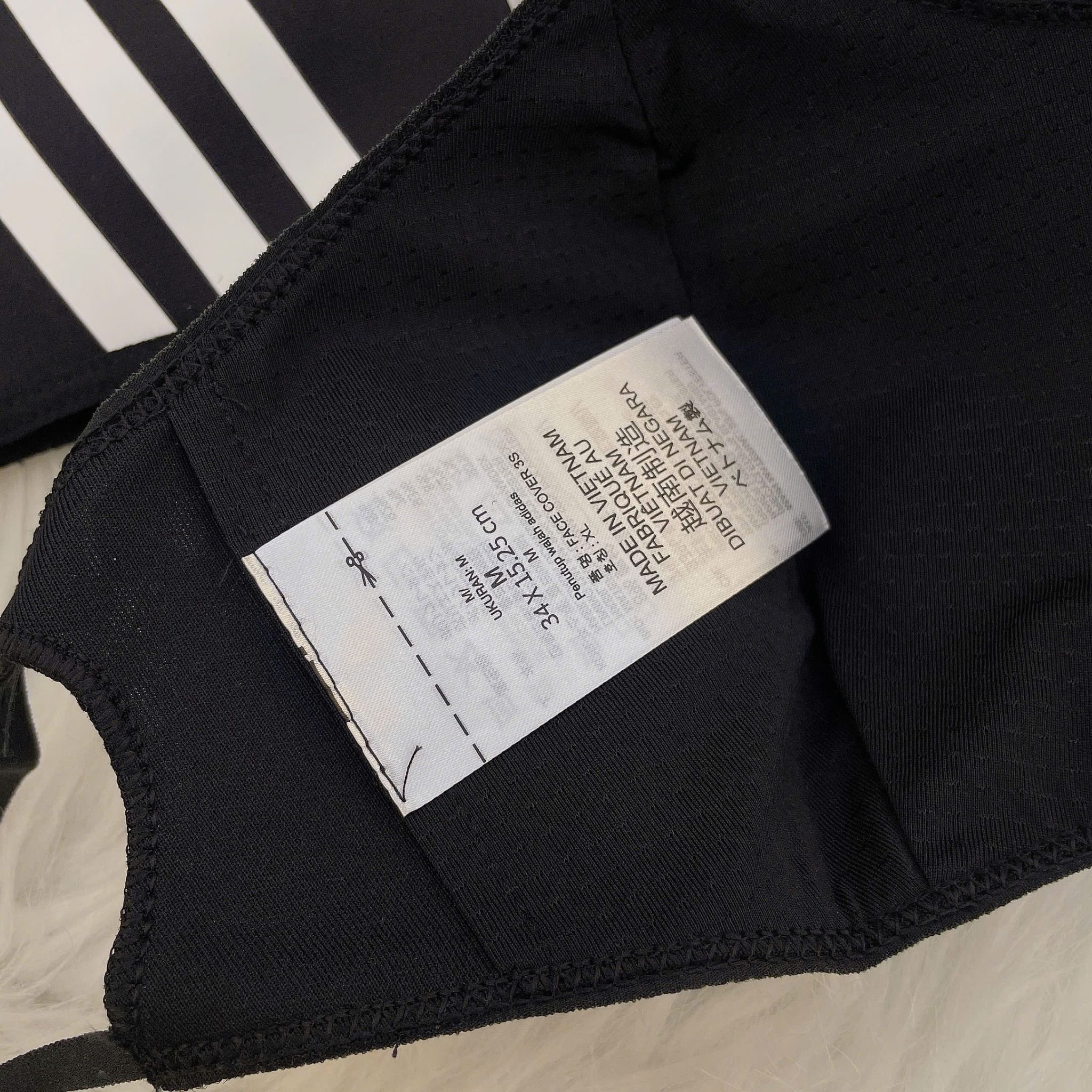 2559 - HÀNG CHÍNH HÃNG - BỘ 3 KHẨU TRANG ADIDAS FACE MASK COVER SIZE M/L - *BLACK* - 2025** - Code: HF7045