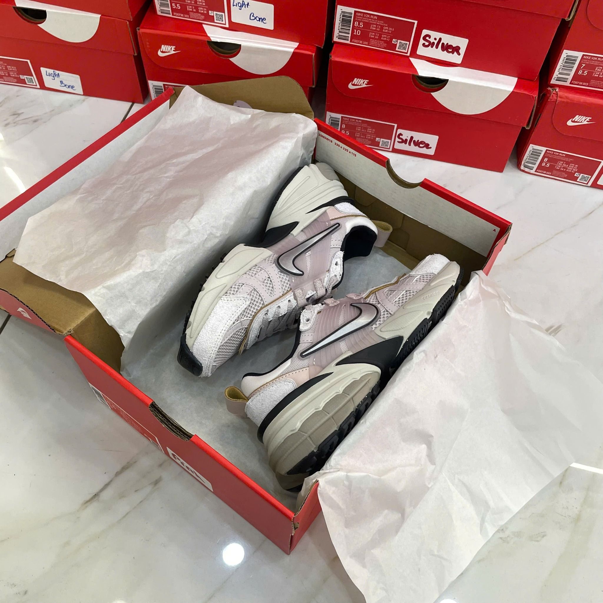 2570 - GIÀY CHÍNH HÃNG - GIÀY NIKE V2K RUN - PINK - CODE: FN6703-001