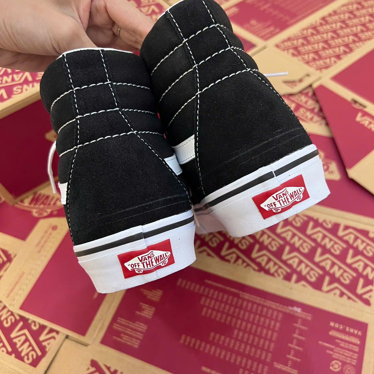 2620 - HÀNG CHÍNH HÃNG - GIÀY VANS SK8-HI - ĐEN/TRẮNG - CODE: VN000D5IB8C