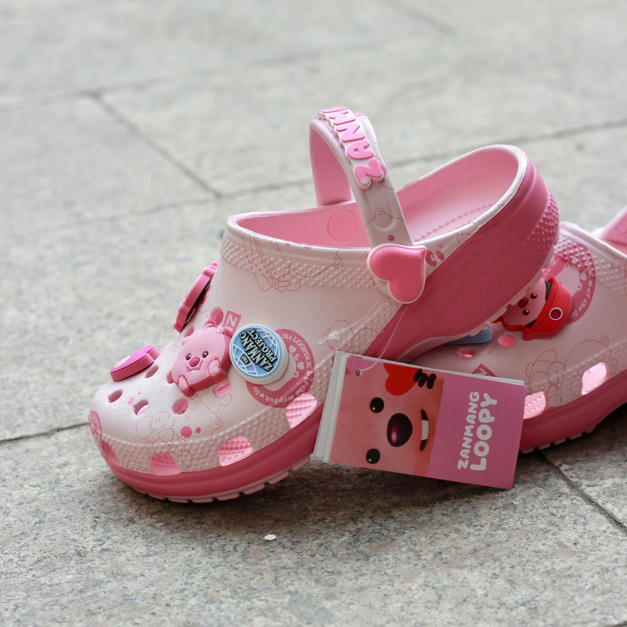 2604 - HÀNG CHÍNH HÃNG - GIÀY CLOG UNISEX CROCS BAYA - LOOPY HỒNG - CODE: 210552-90H