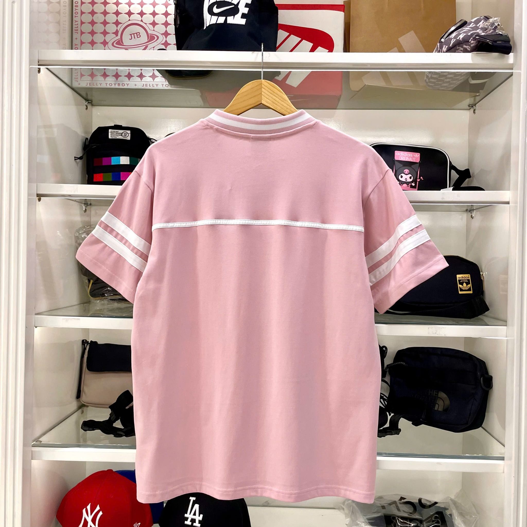 2599 - HÀNG CHÍNH HÃNG - ÁO THUN NEW ERA - SUBWAY SERIES - HỒNG - CODE: 13505023