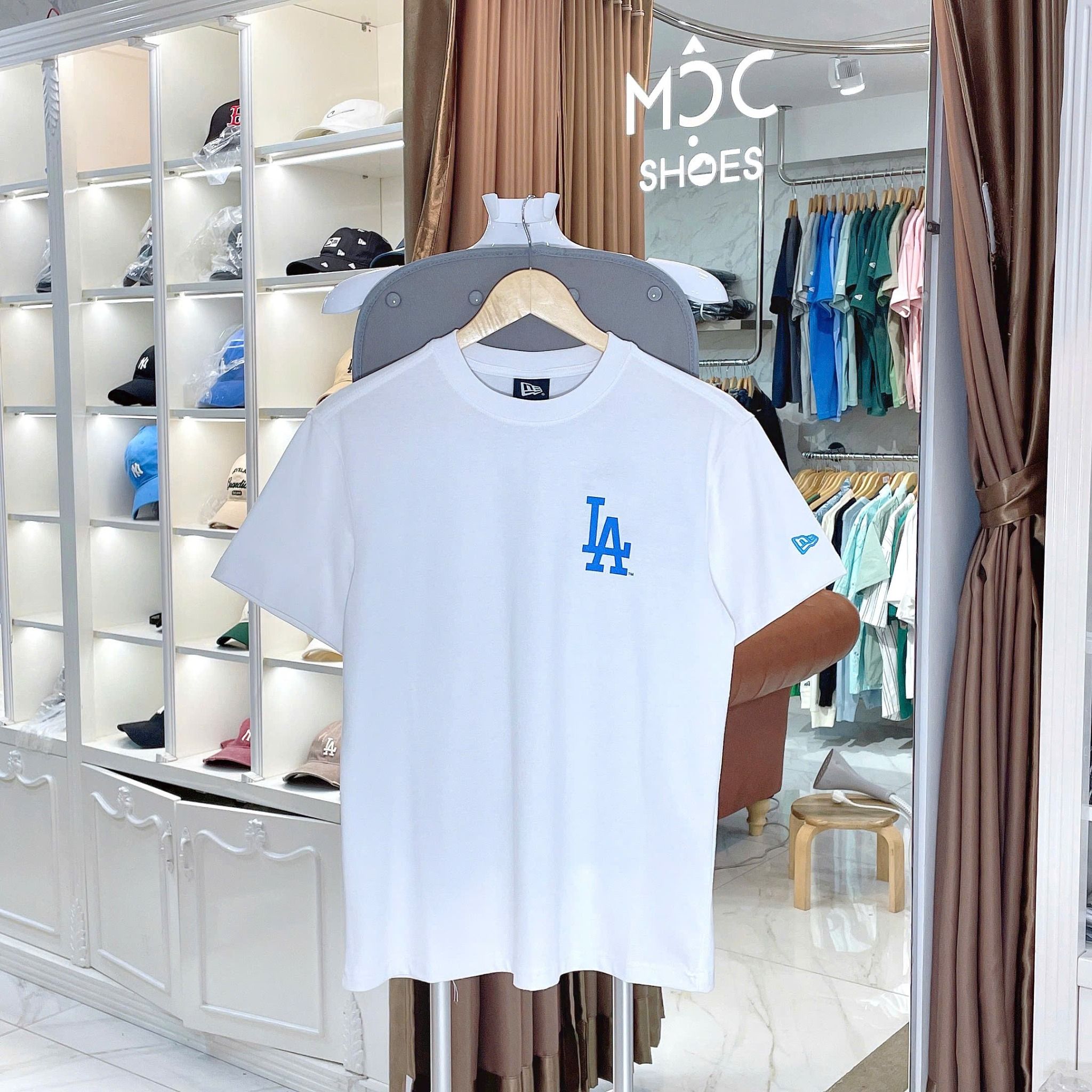 2670 - HÀNG CHÍNH HÃNG - ÁO THUN NEW ERA - LA SNOOPY - TRẮNG - CODE: 12544746